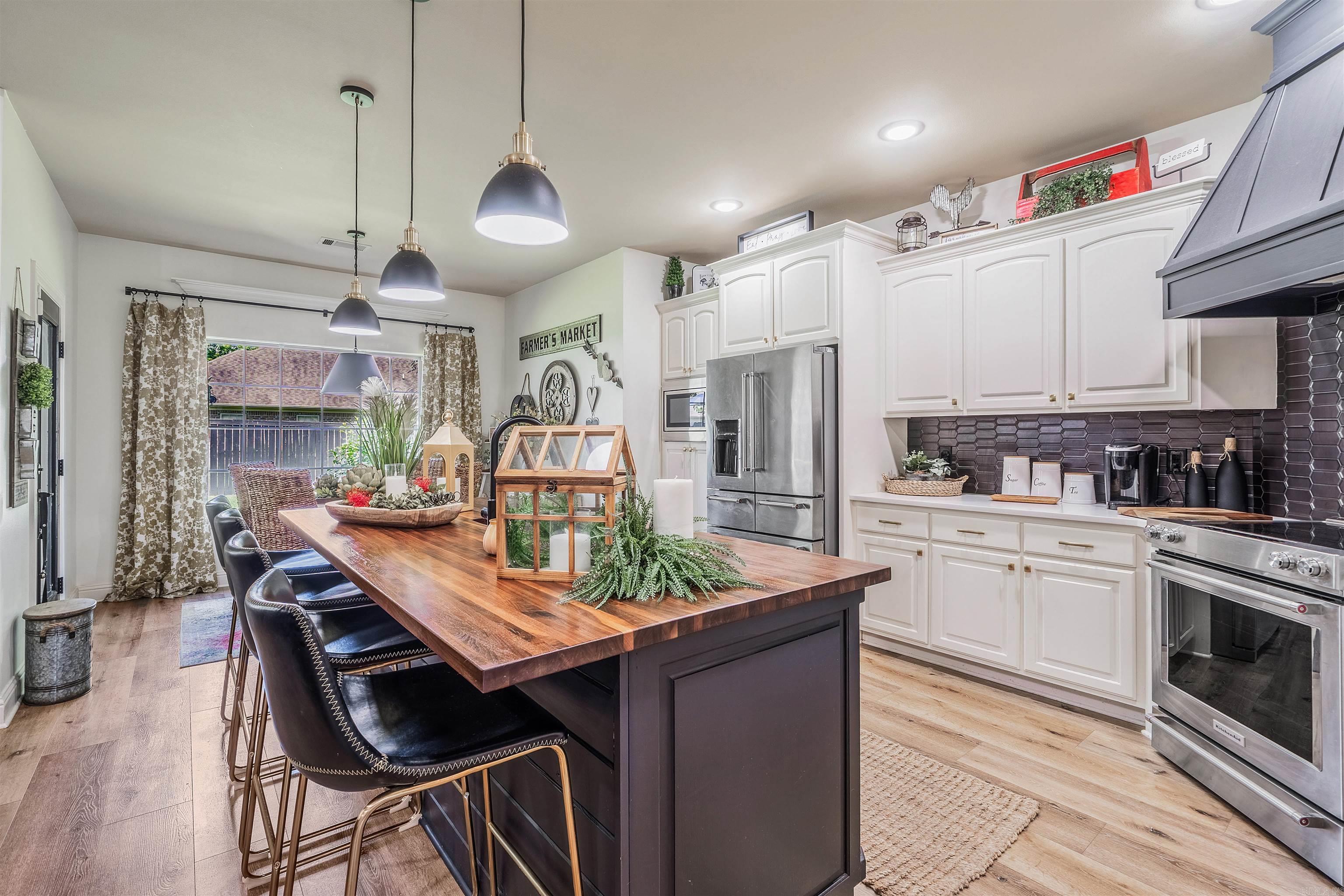 COLONY WEST S/D - Residential