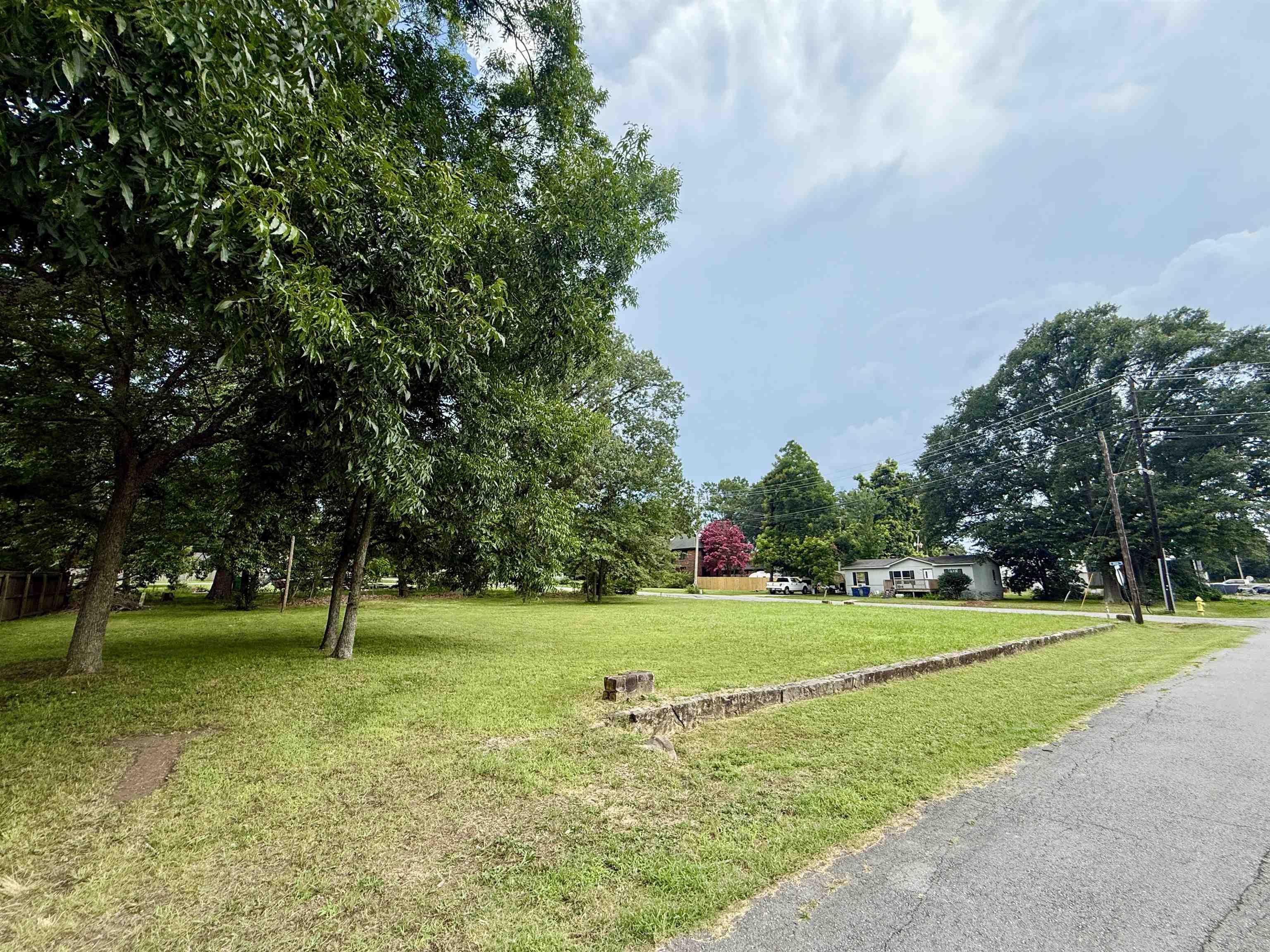 OT Cabot - Commercial Sale