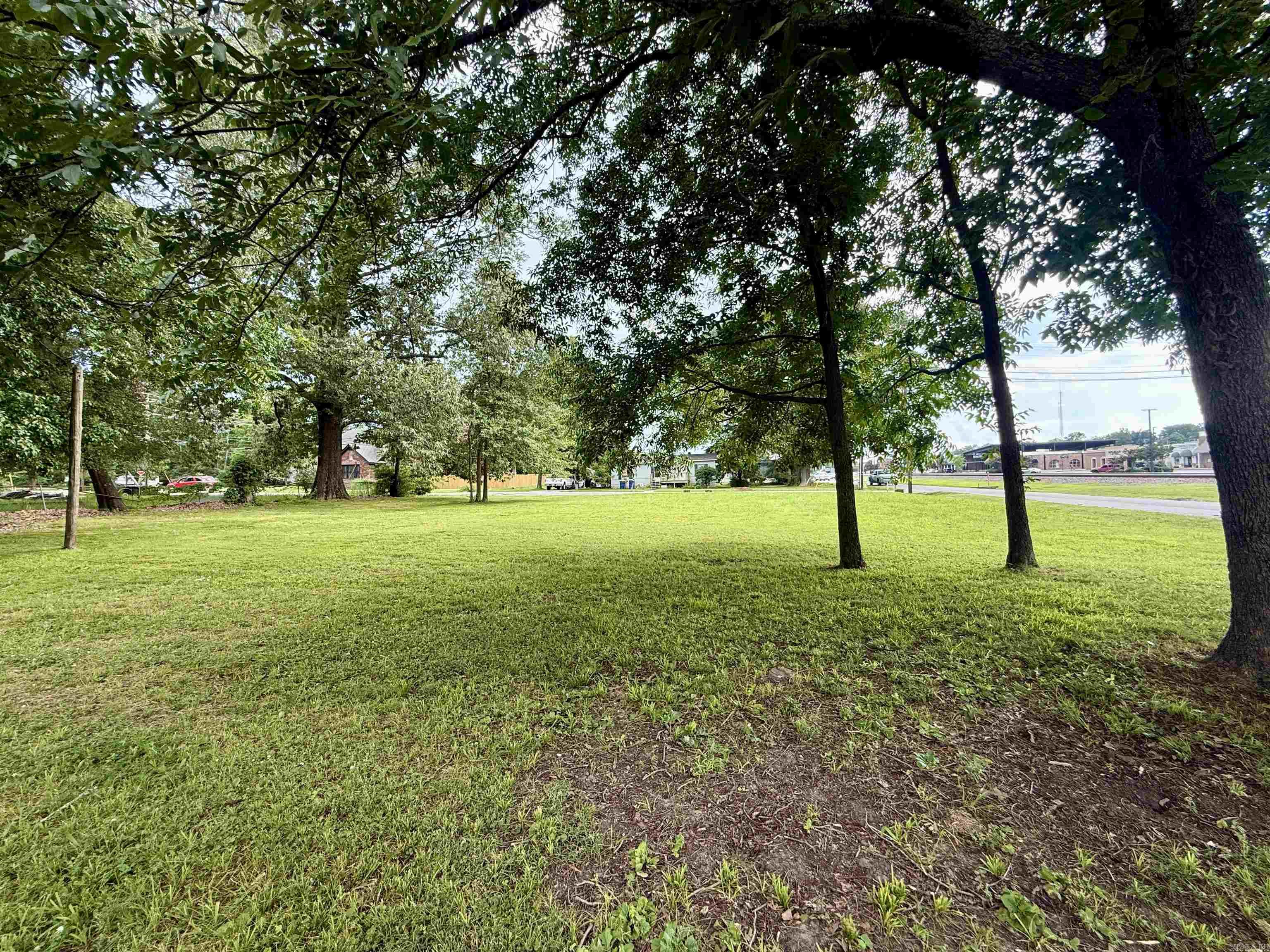 OT Cabot - Commercial Sale