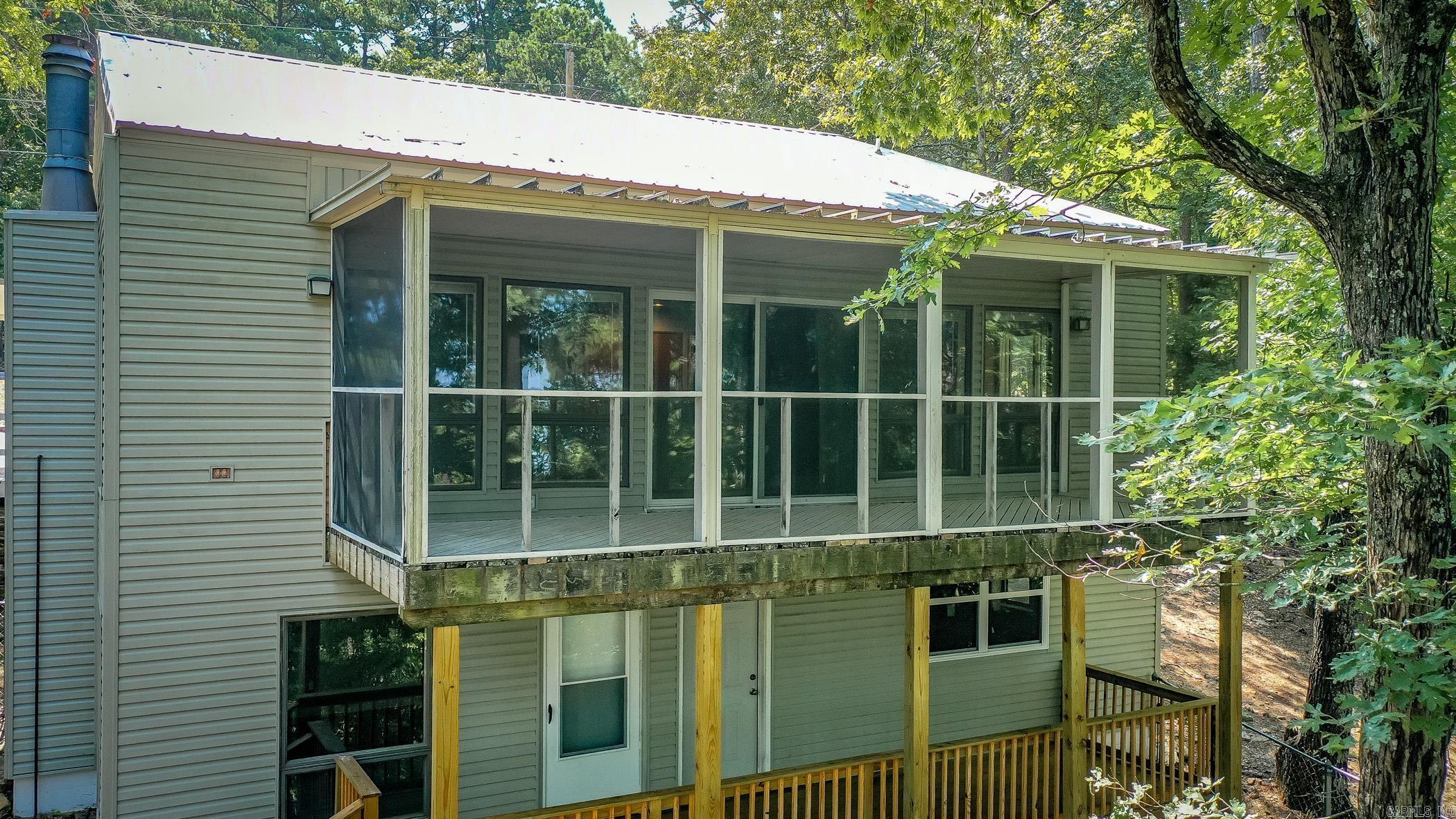 INDIAN HILLS - Residential