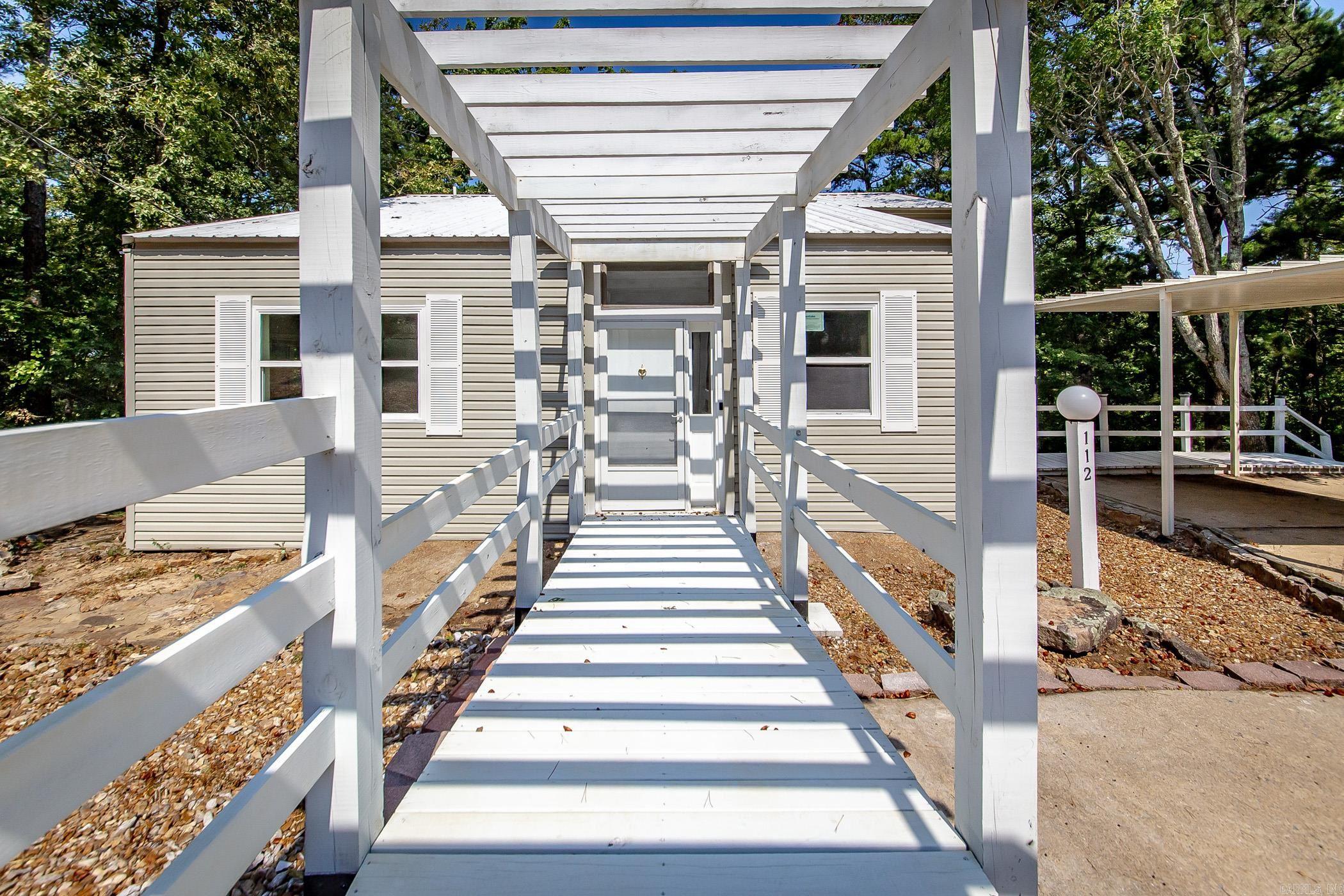 INDIAN HILLS - Residential