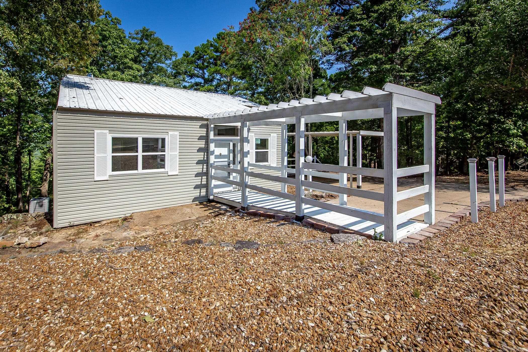 INDIAN HILLS - Residential
