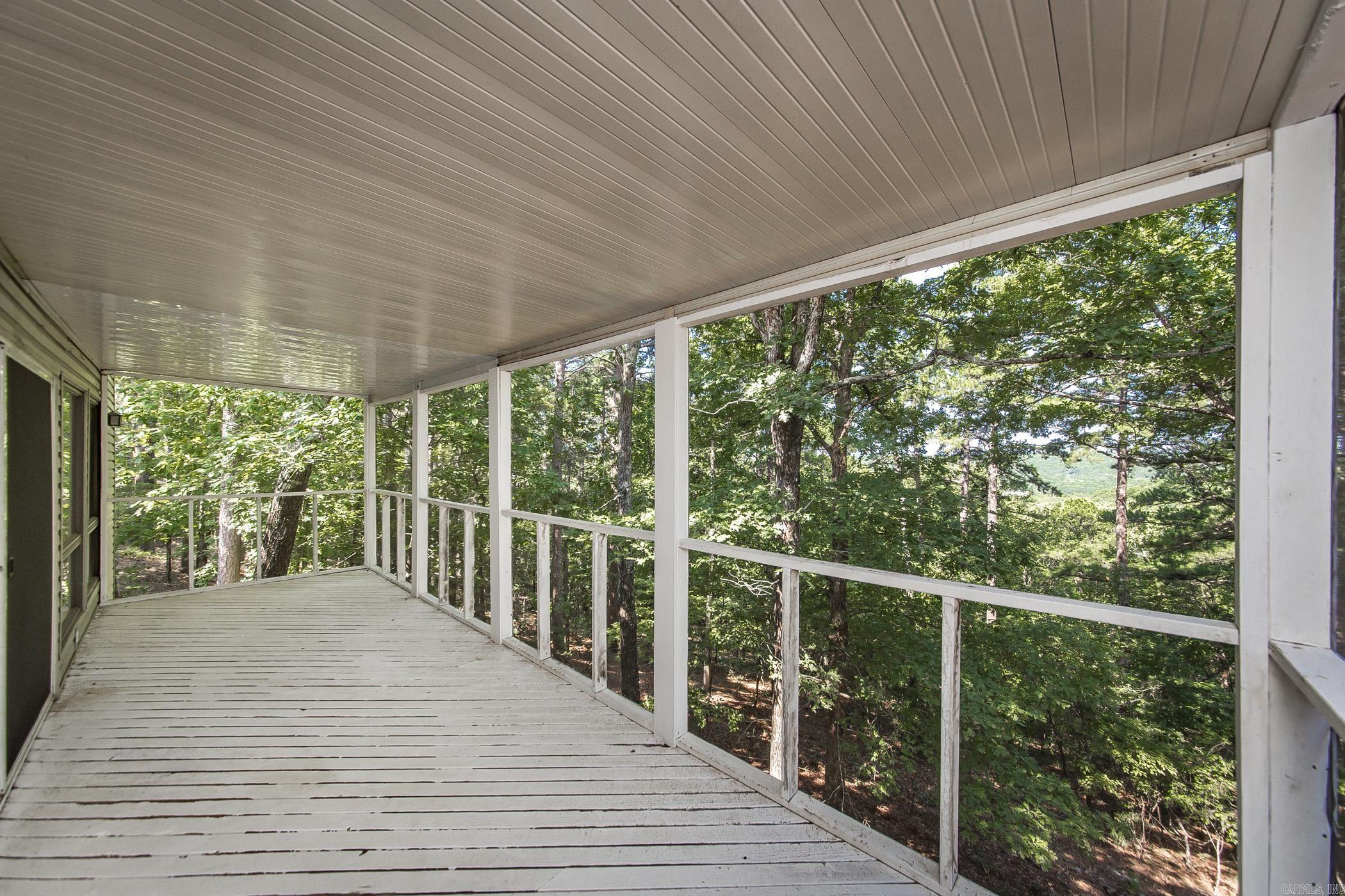 INDIAN HILLS - Residential