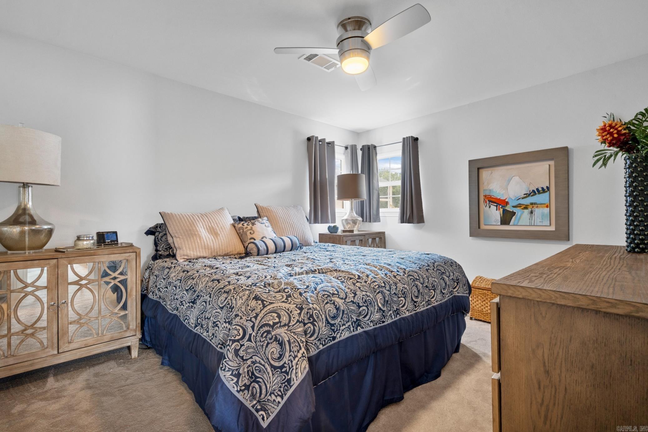 MAJESTIC LAKE VILLAGE TOWNHOMES - Residential