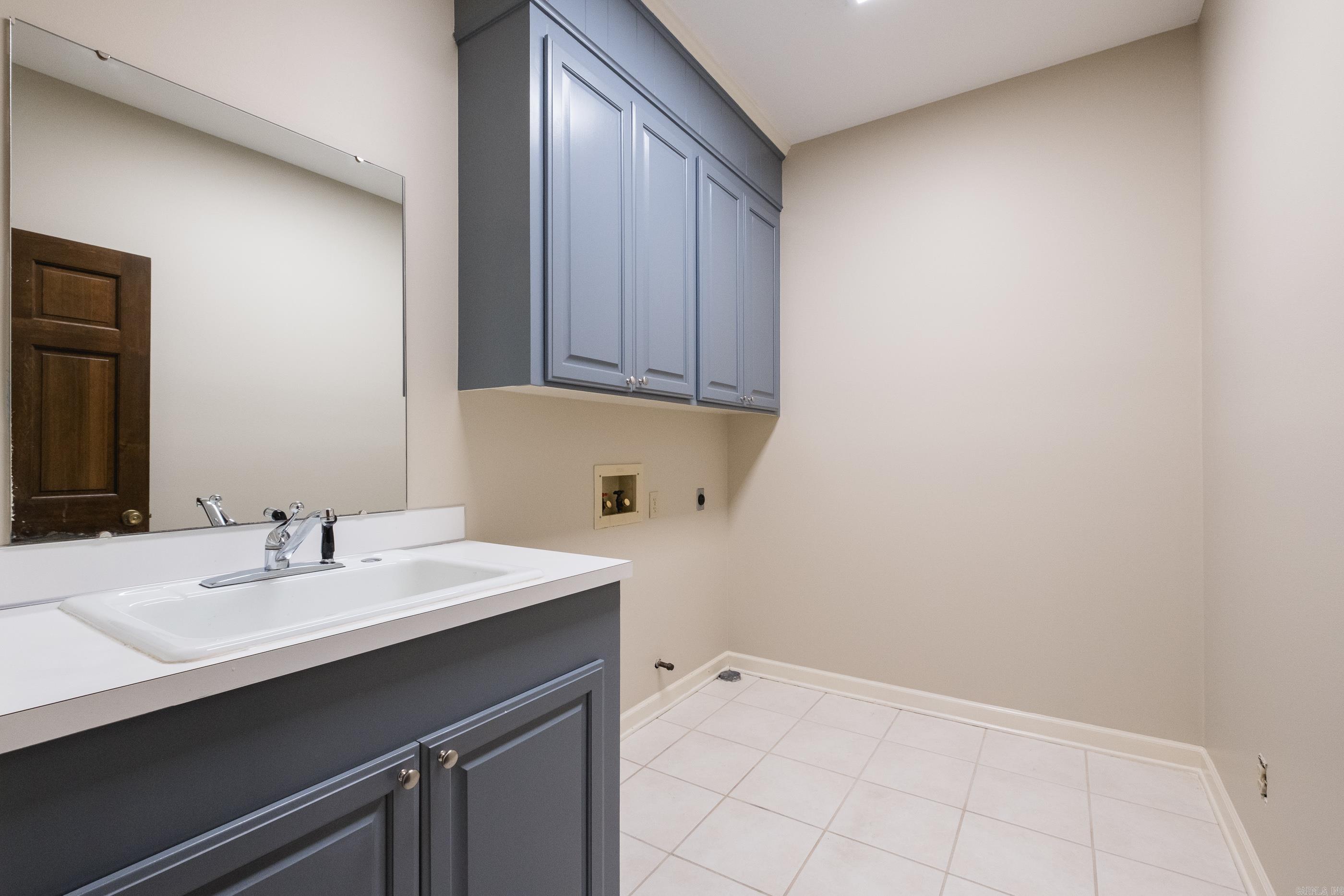 PLEASANT VALLEY - Residential