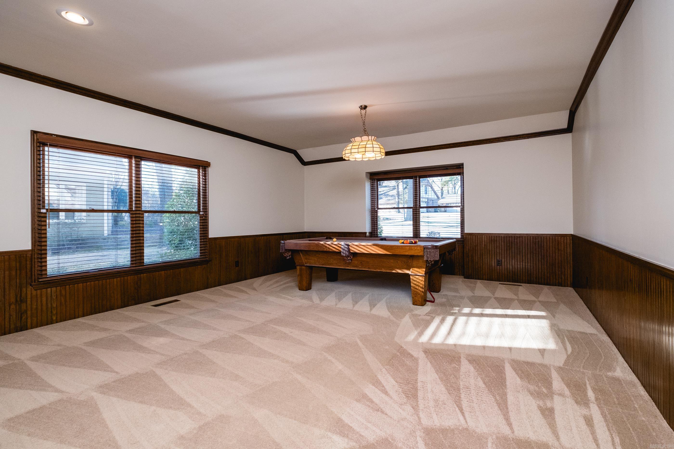 PLEASANT VALLEY - Residential