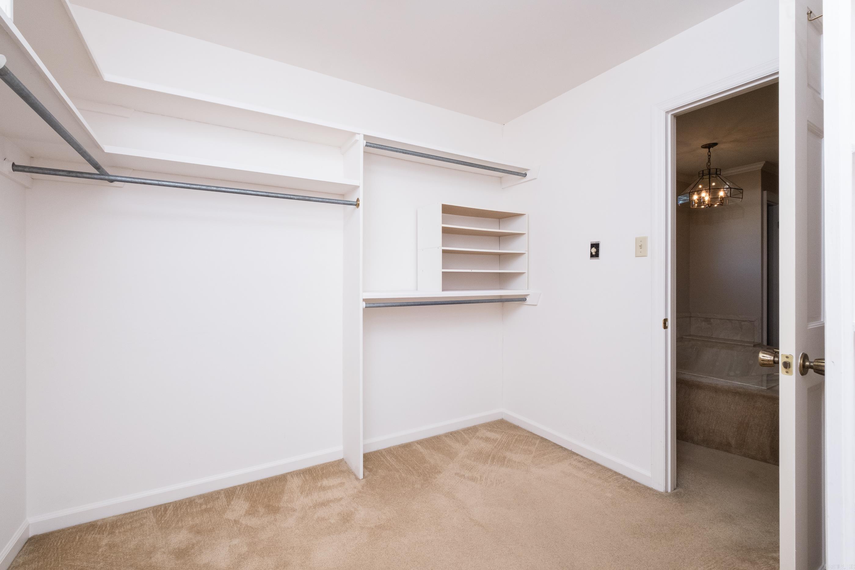 PLEASANT VALLEY - Residential