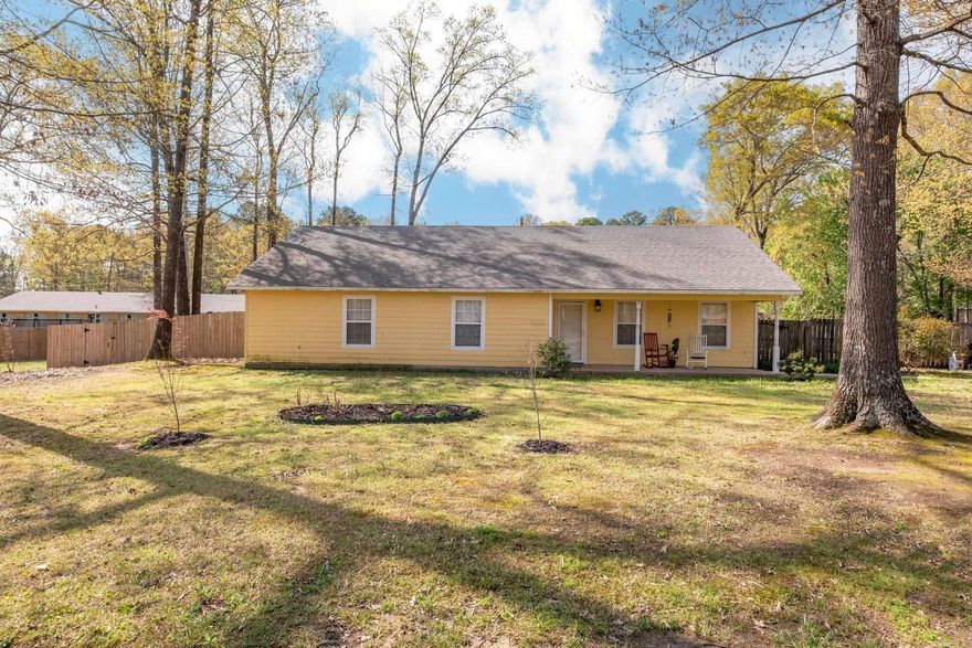 Located between Hurricane Lake and pebble lake this 2006 home is perfect for new family or some first-time homebuyers. Walking through the front door you feel most invited. Roof was replaced in 2018 screened in back porch. New hot water tank in 2024. Dishwasher and Microwave in 2024. Exhaust Fans in 2025, Light fixtures in hall and pantry in 2025, and ceiling fans in secondary and third bedroom.  All appliances stay.