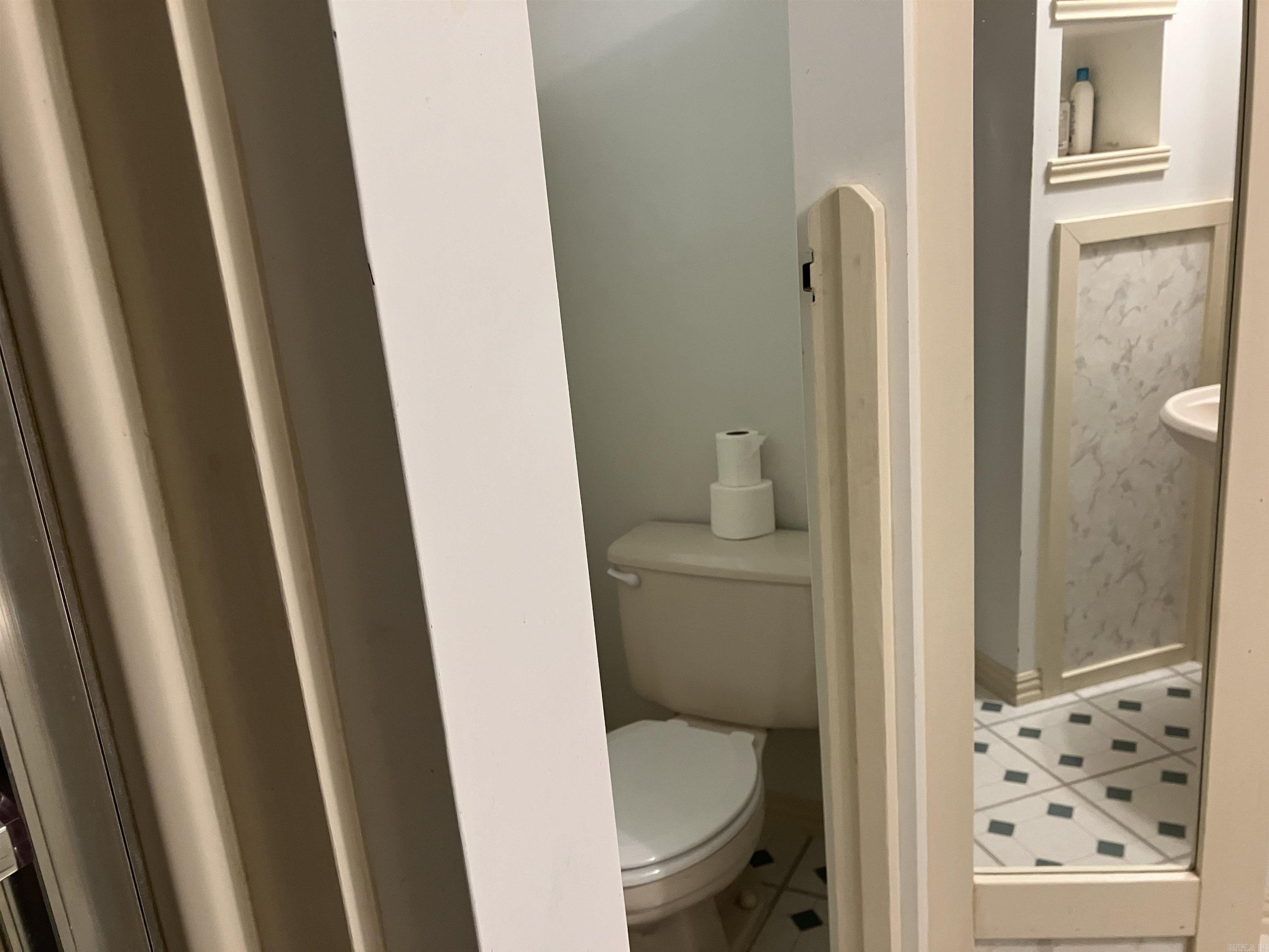 PENCIL BLUFF - Residential