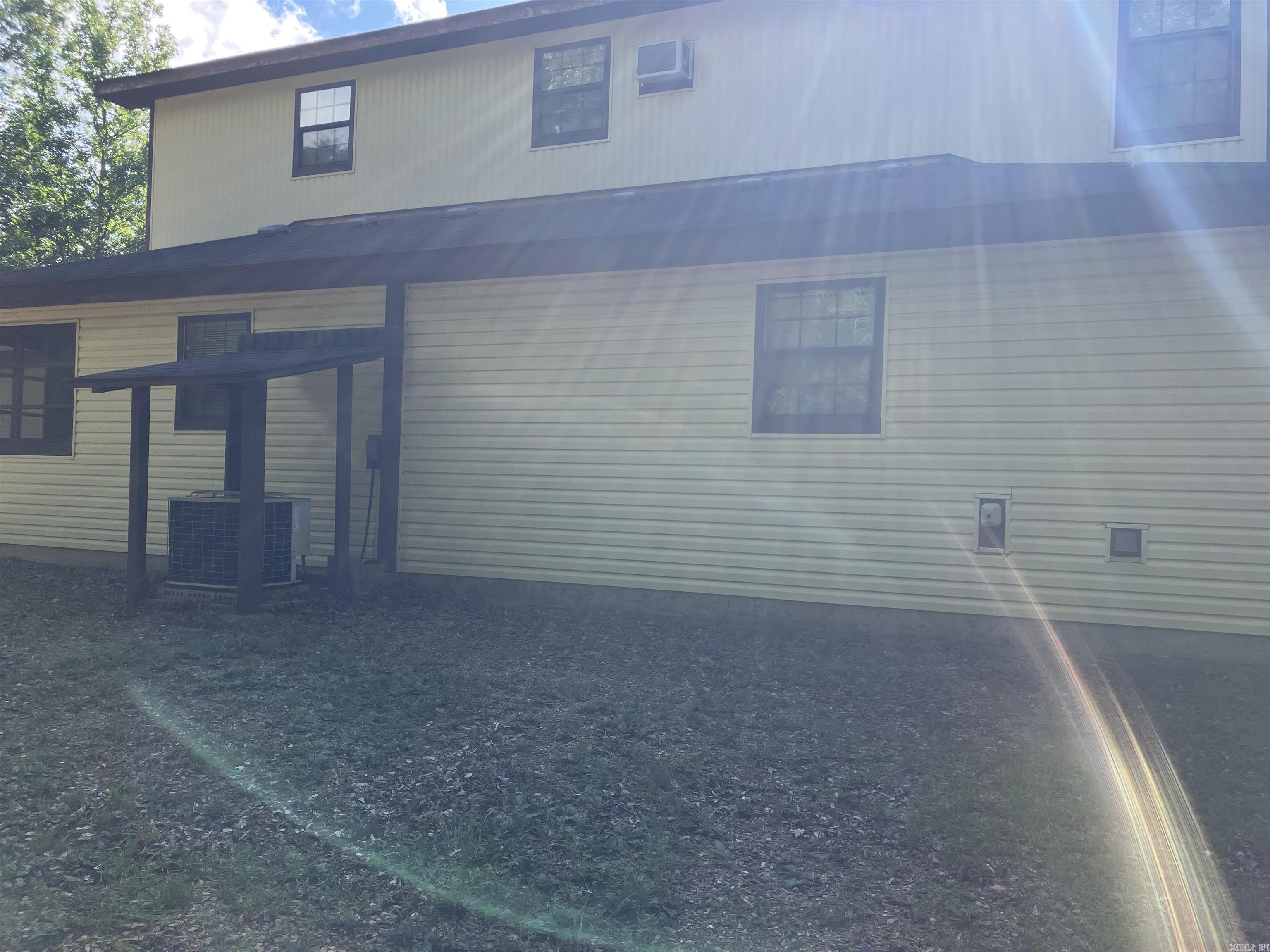 PENCIL BLUFF - Residential