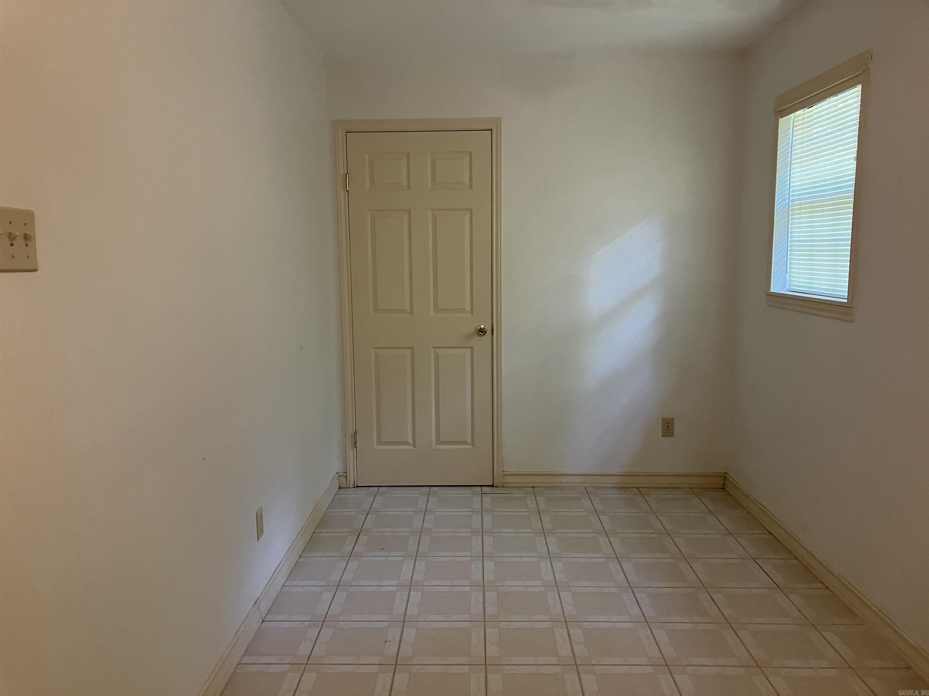 PENCIL BLUFF - Residential