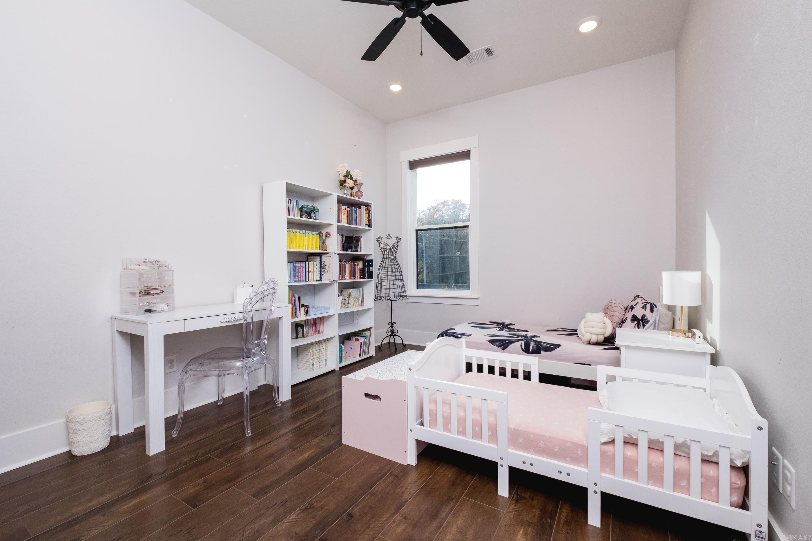 SALT CREEK ESTATES - Residential