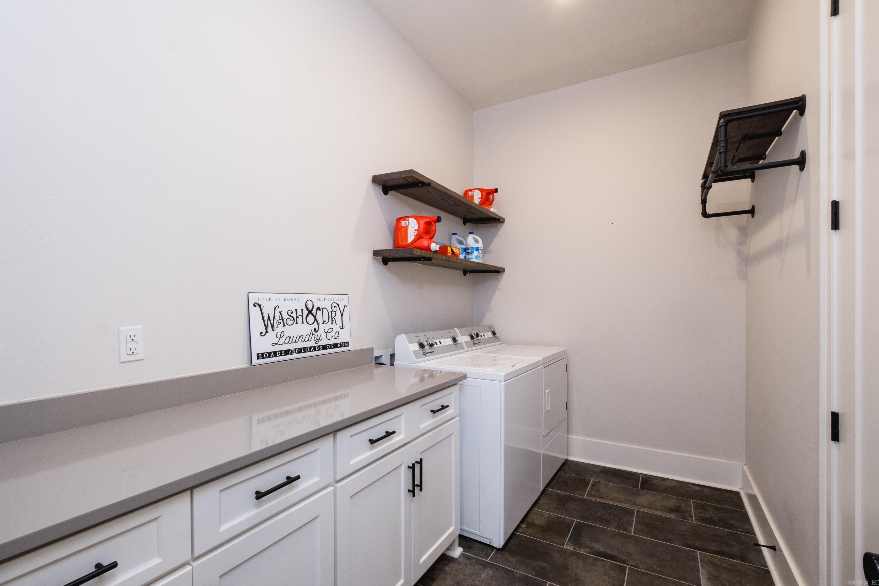 SALT CREEK ESTATES - Residential