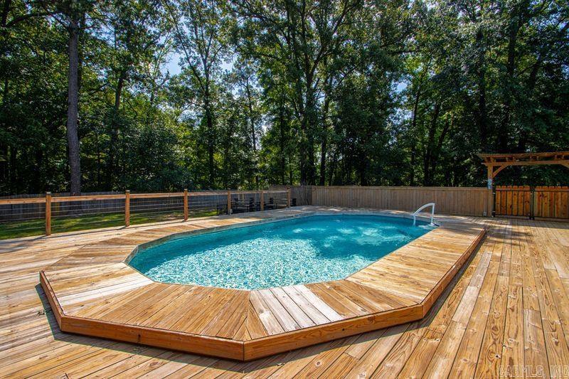 MEADOW RIDGE - Residential