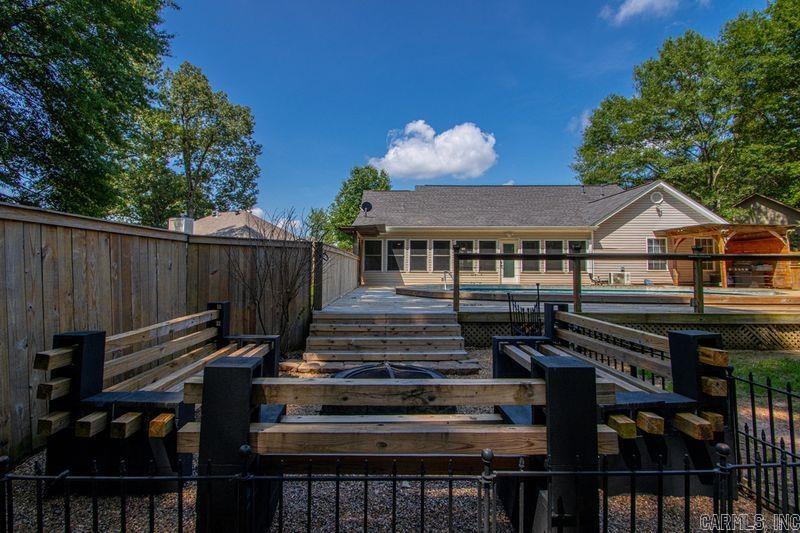 MEADOW RIDGE - Residential