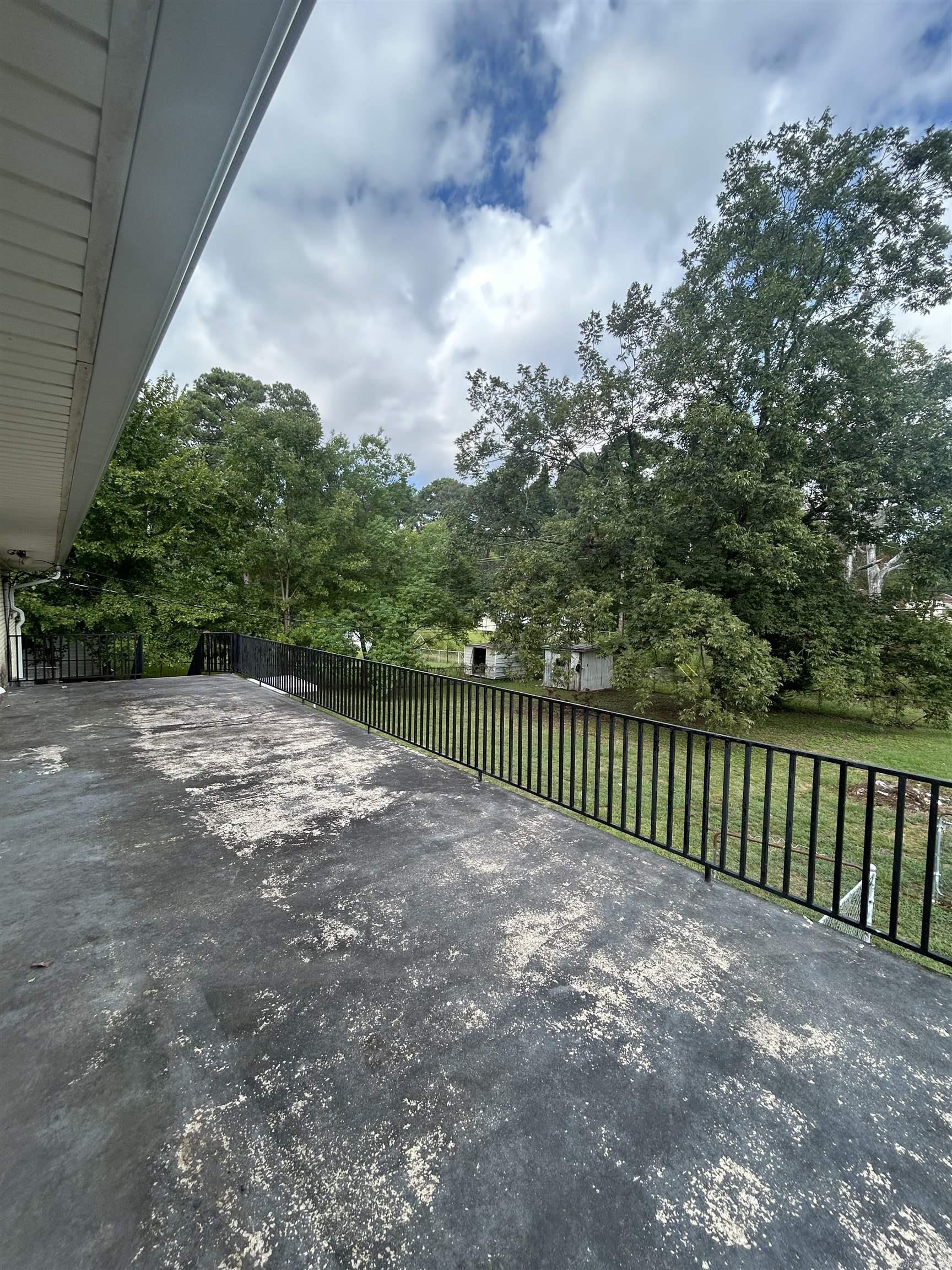 WEST WOODS - Residential