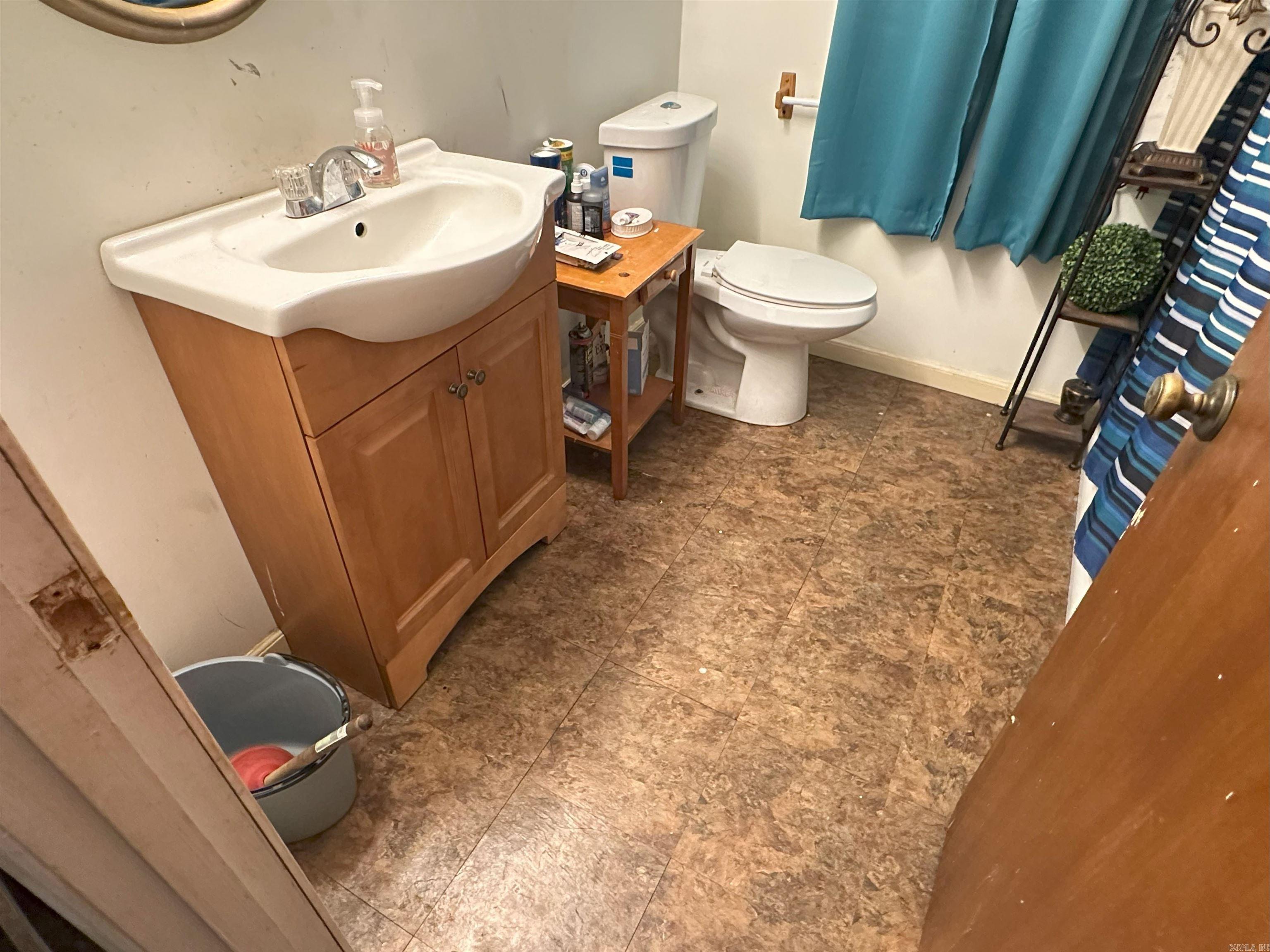 ALLENDALE MANOR - Residential