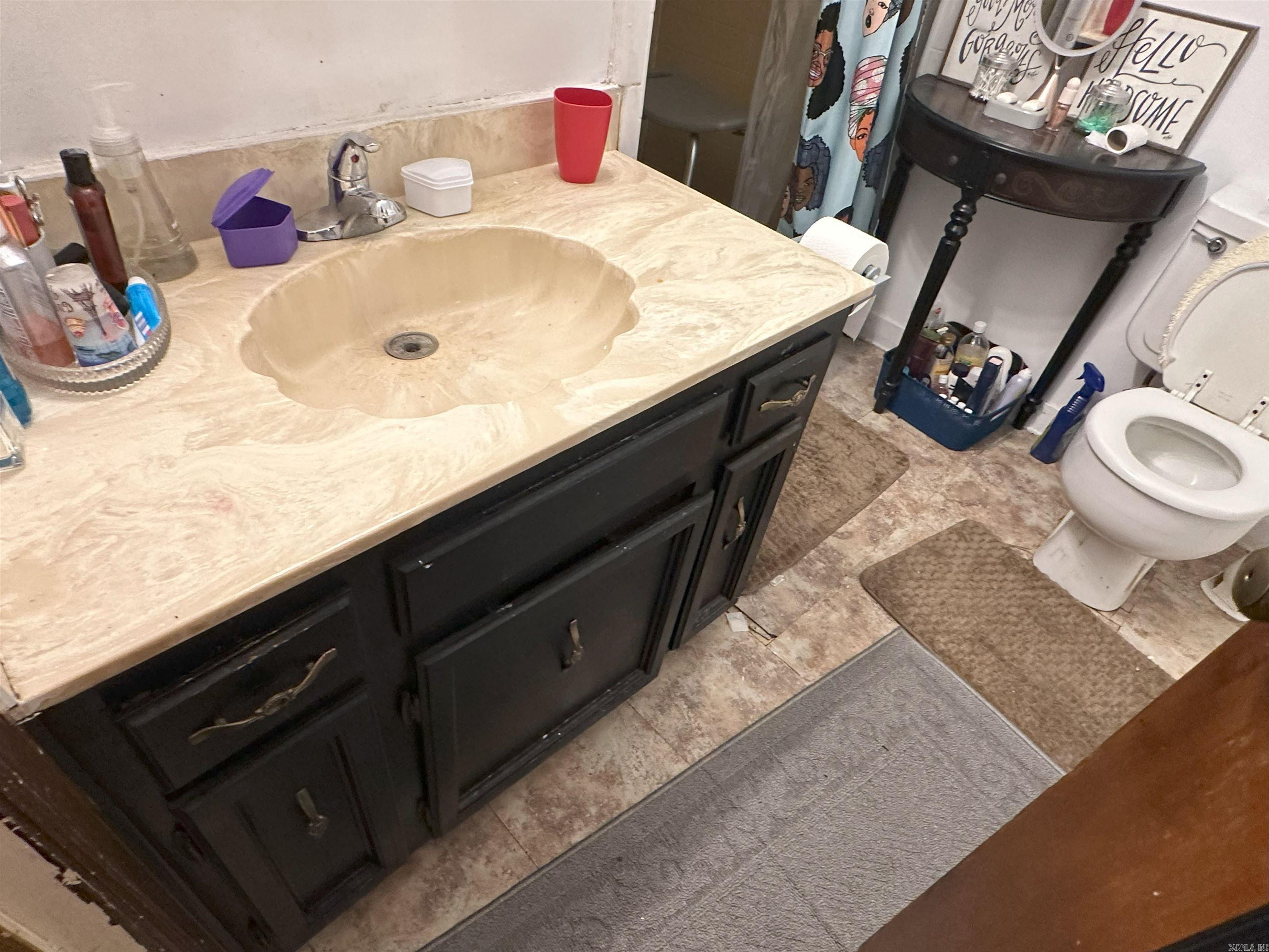 ALLENDALE MANOR - Residential