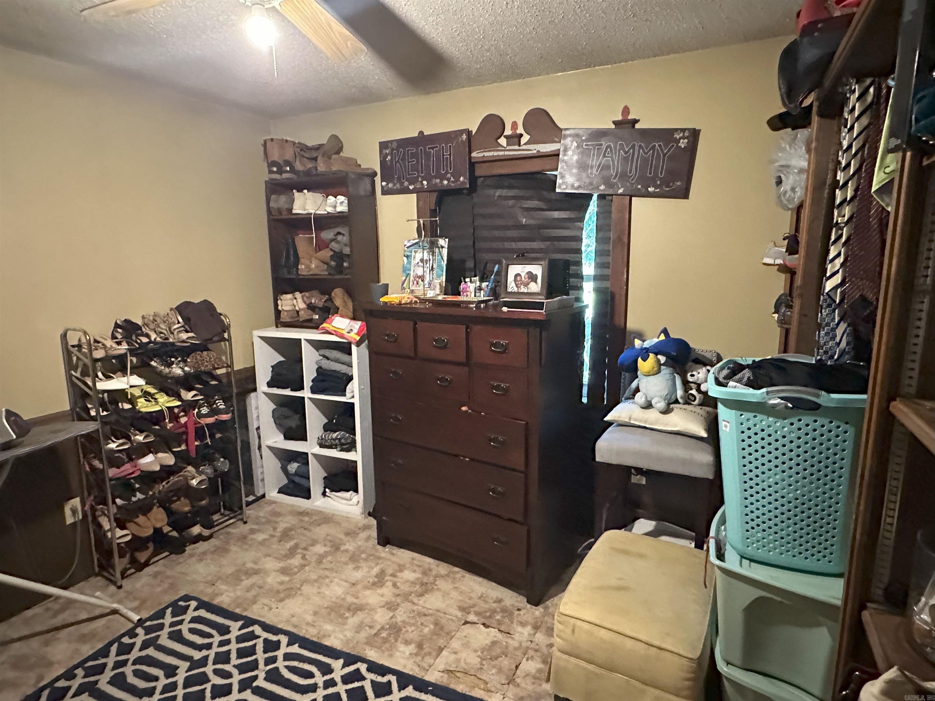 ALLENDALE MANOR - Residential