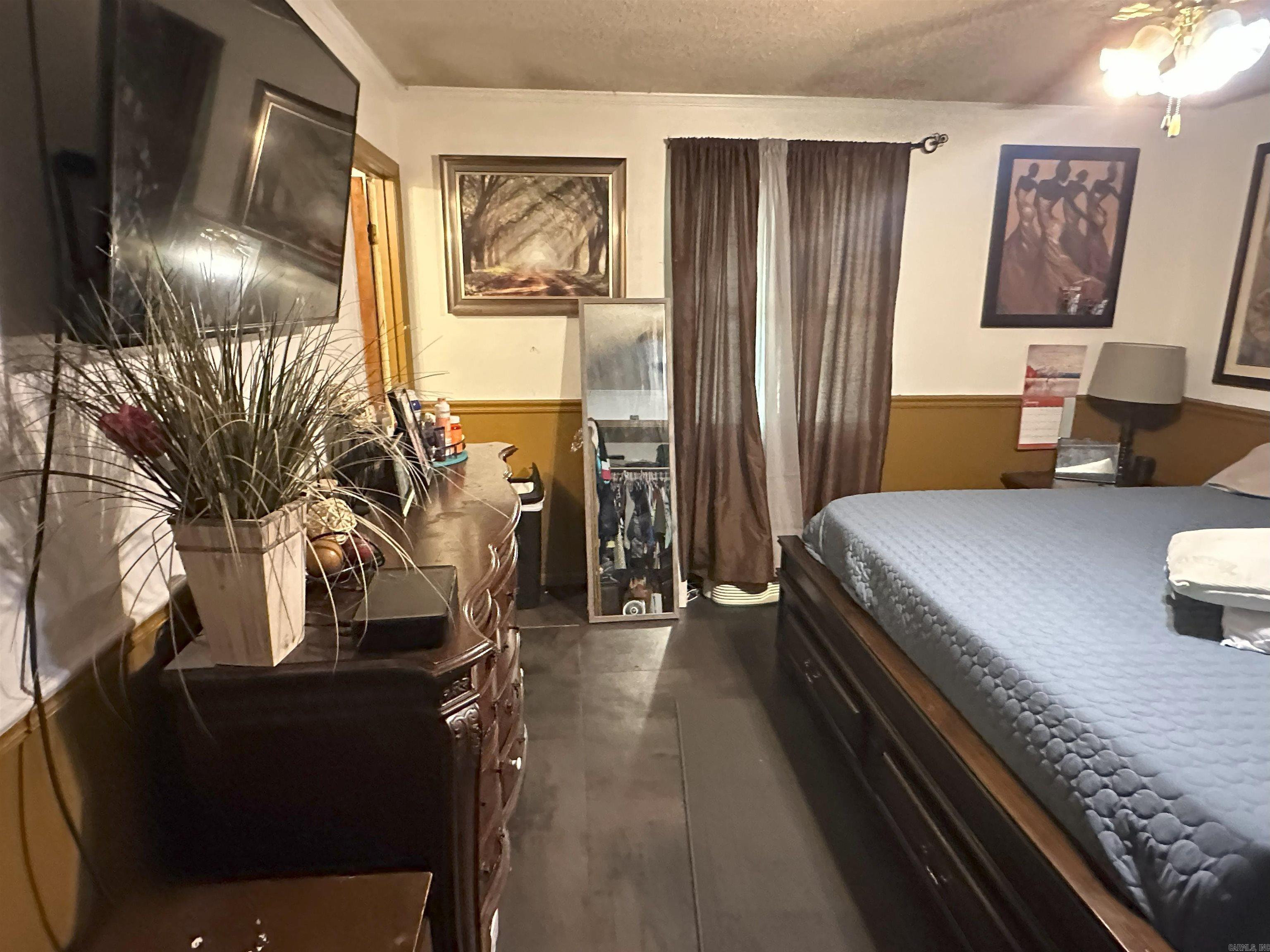 ALLENDALE MANOR - Residential