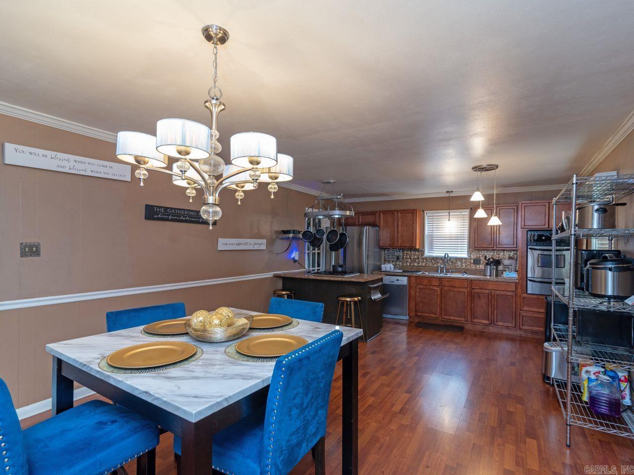 PLYMOUTH PARK - Residential