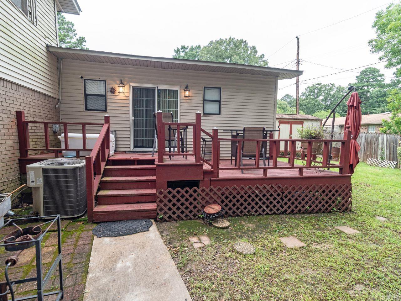 PLYMOUTH PARK - Residential