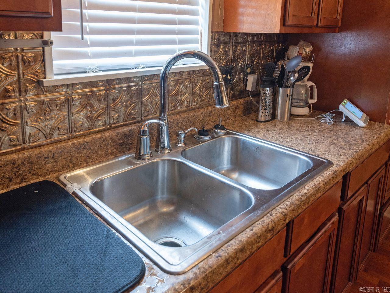 PLYMOUTH PARK - Residential