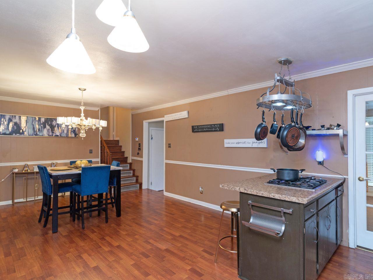 PLYMOUTH PARK - Residential