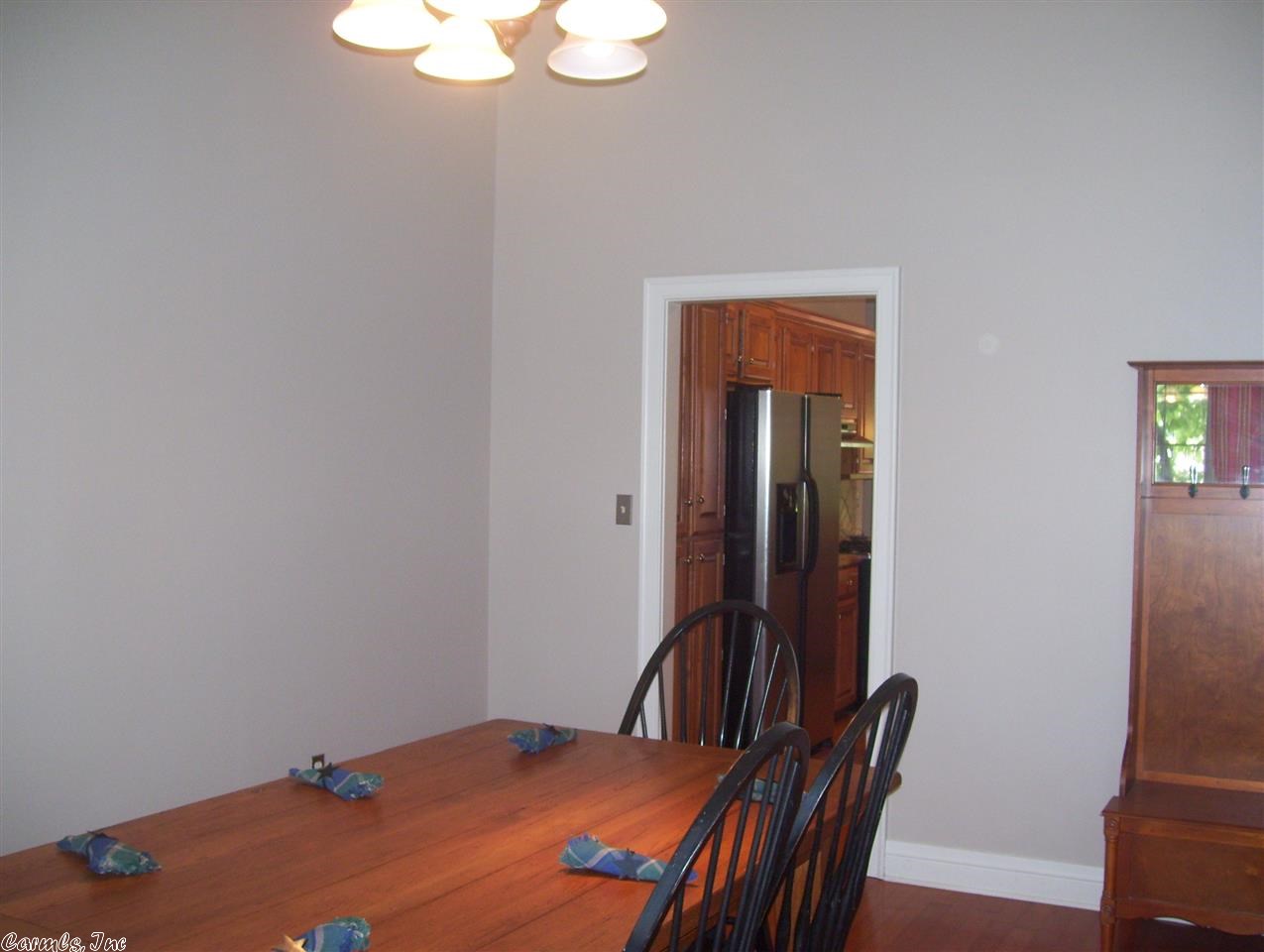 COUNTRY CLUB OF ARK THE - Residential