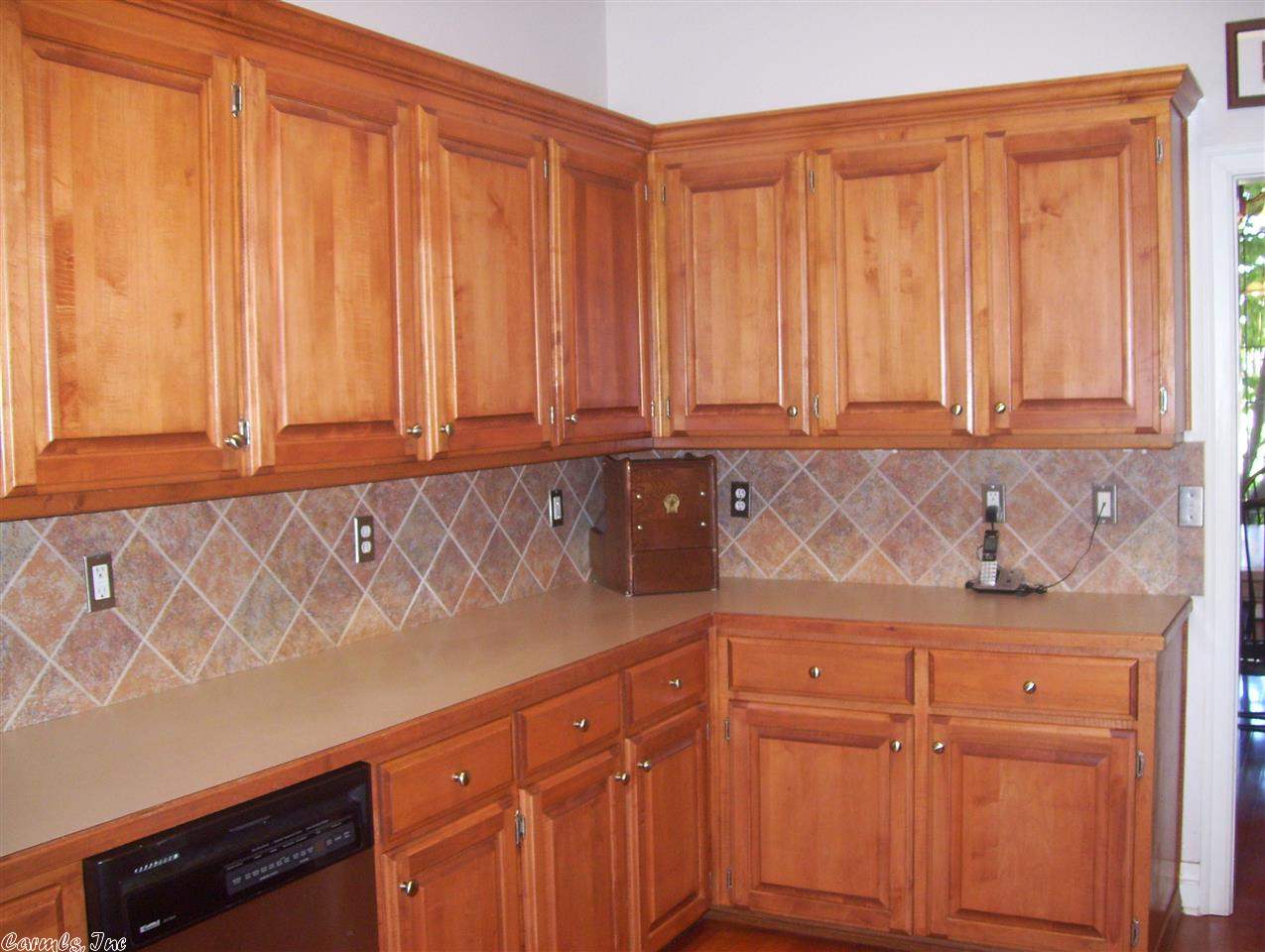 COUNTRY CLUB OF ARK THE - Residential