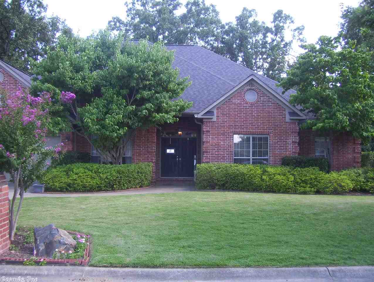 COUNTRY CLUB OF ARK THE - Residential