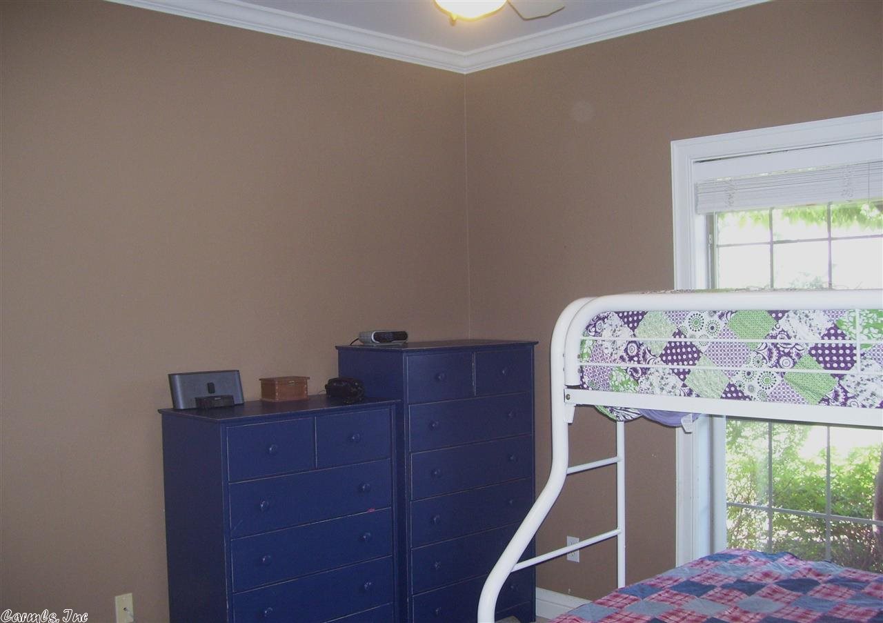 COUNTRY CLUB OF ARK THE - Residential