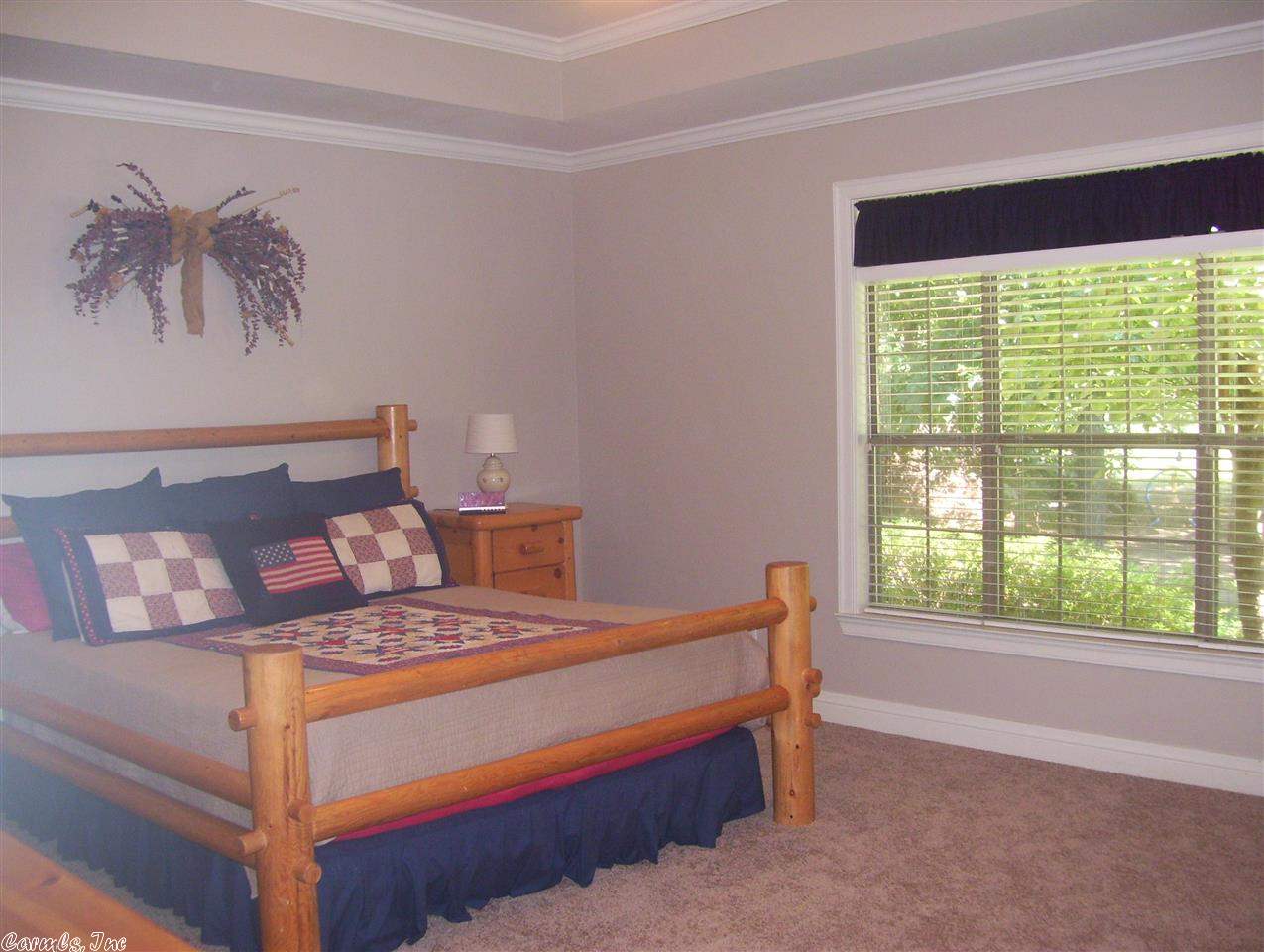 COUNTRY CLUB OF ARK THE - Residential