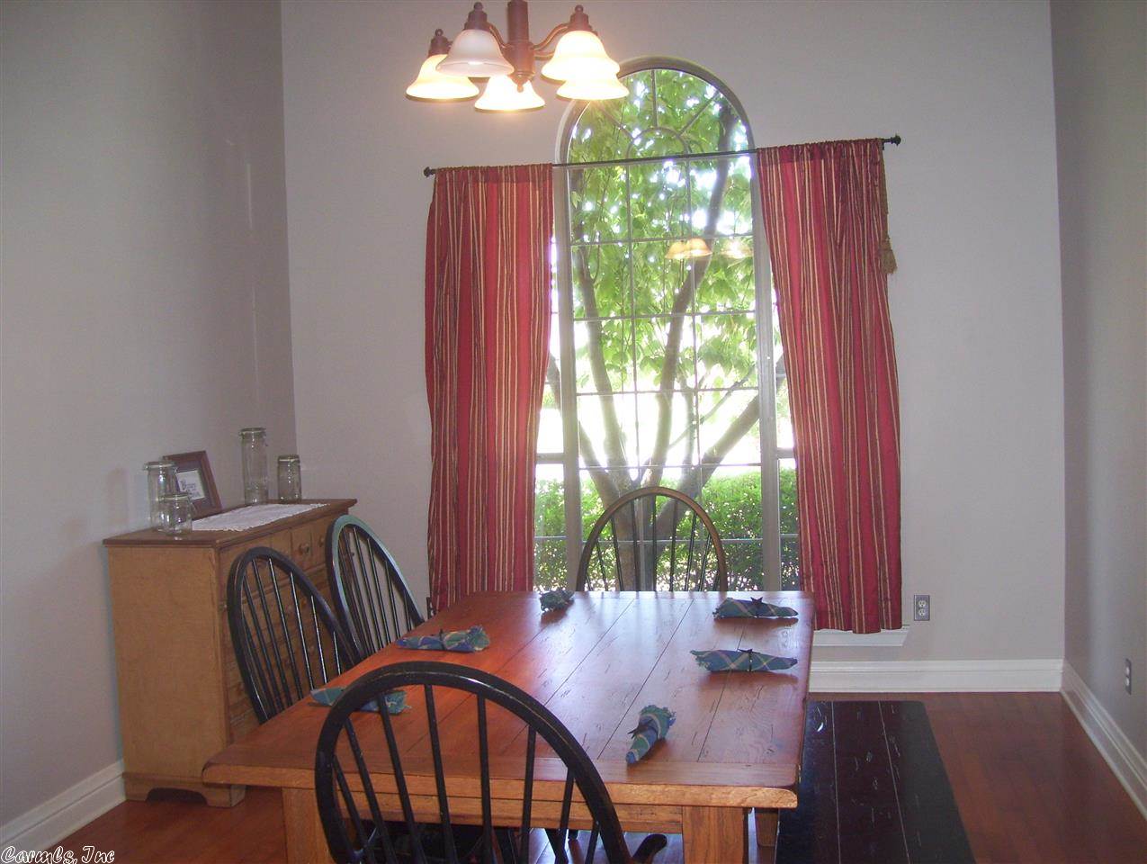 COUNTRY CLUB OF ARK THE - Residential