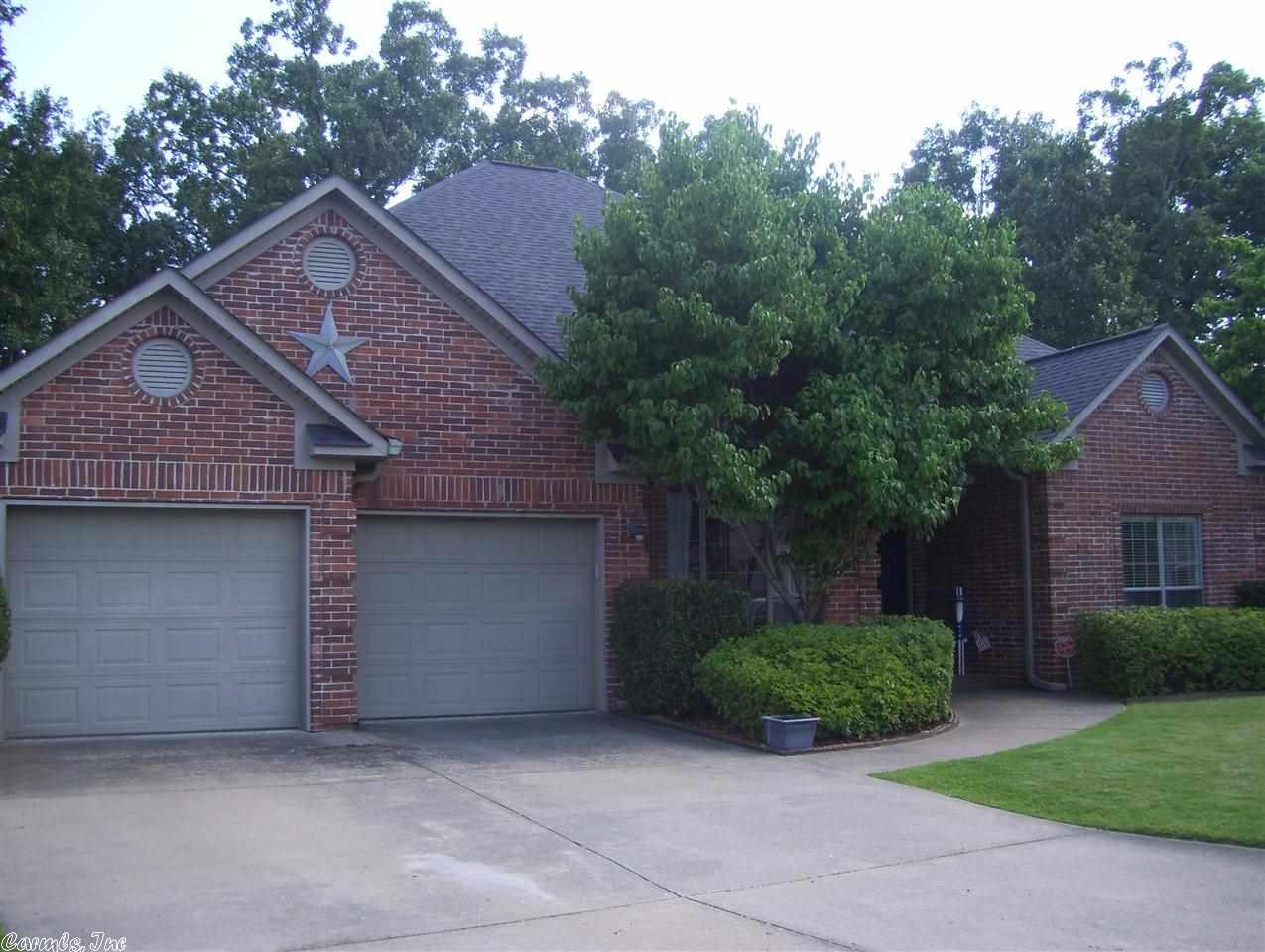 COUNTRY CLUB OF ARK THE - Residential