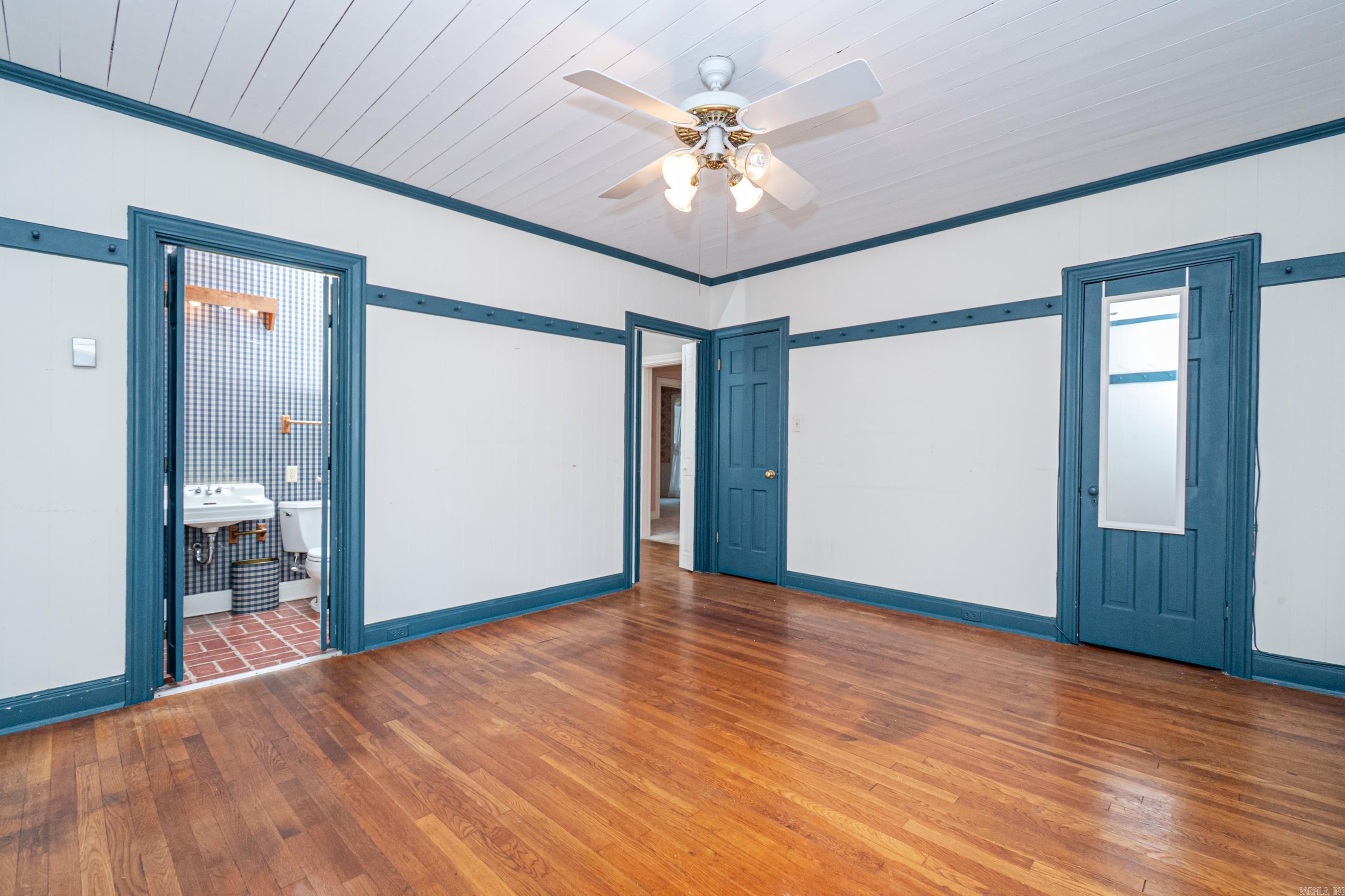 Mellors 4th - Residential