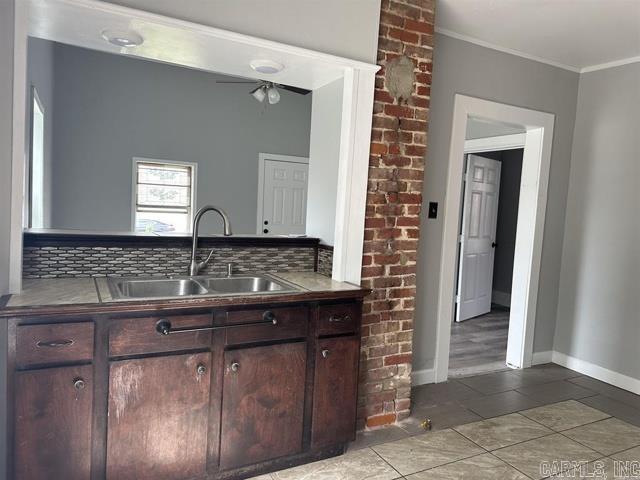 CITY OF LR L1 - Residential