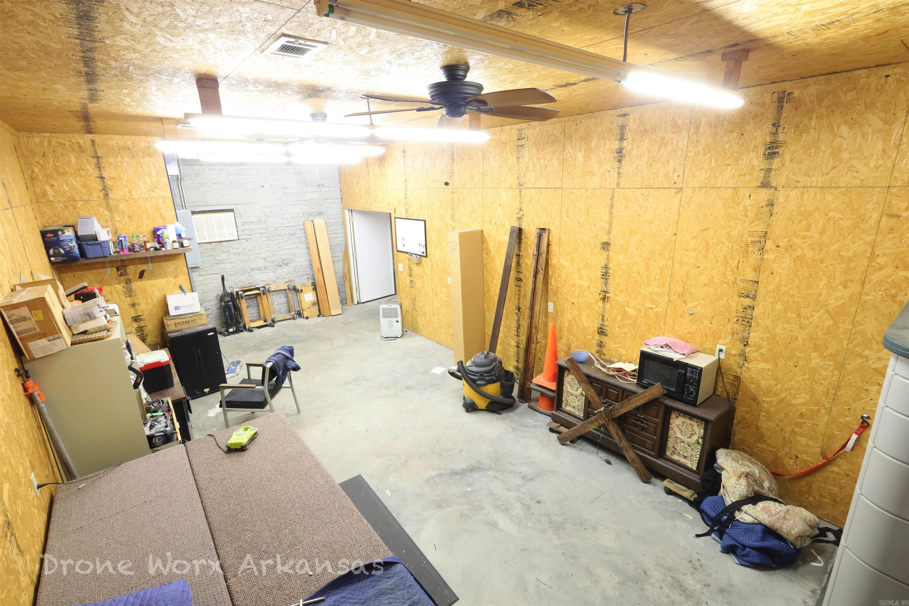 Marshall - Commercial Sale