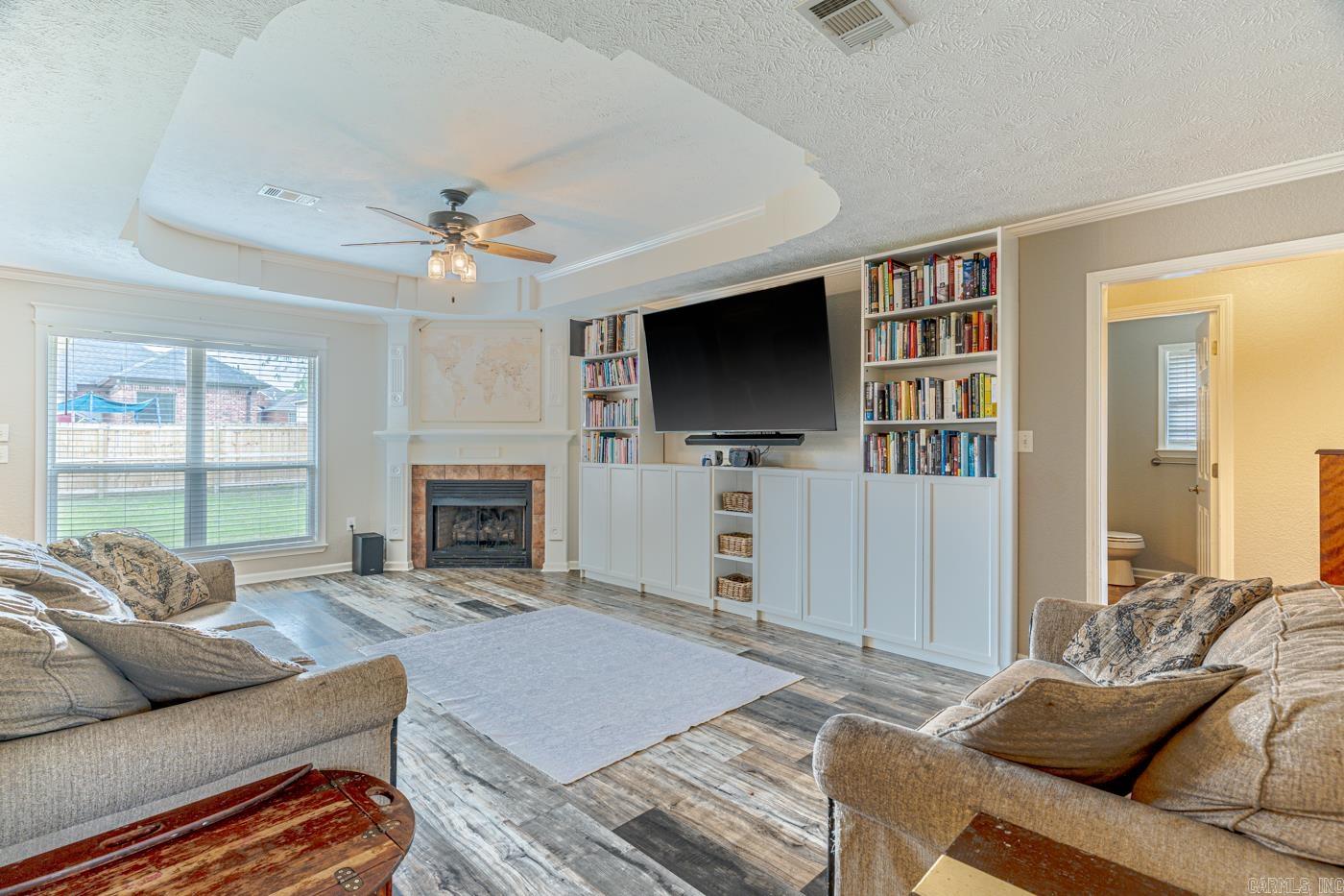 BASE MEADOWS ADDN - Residential