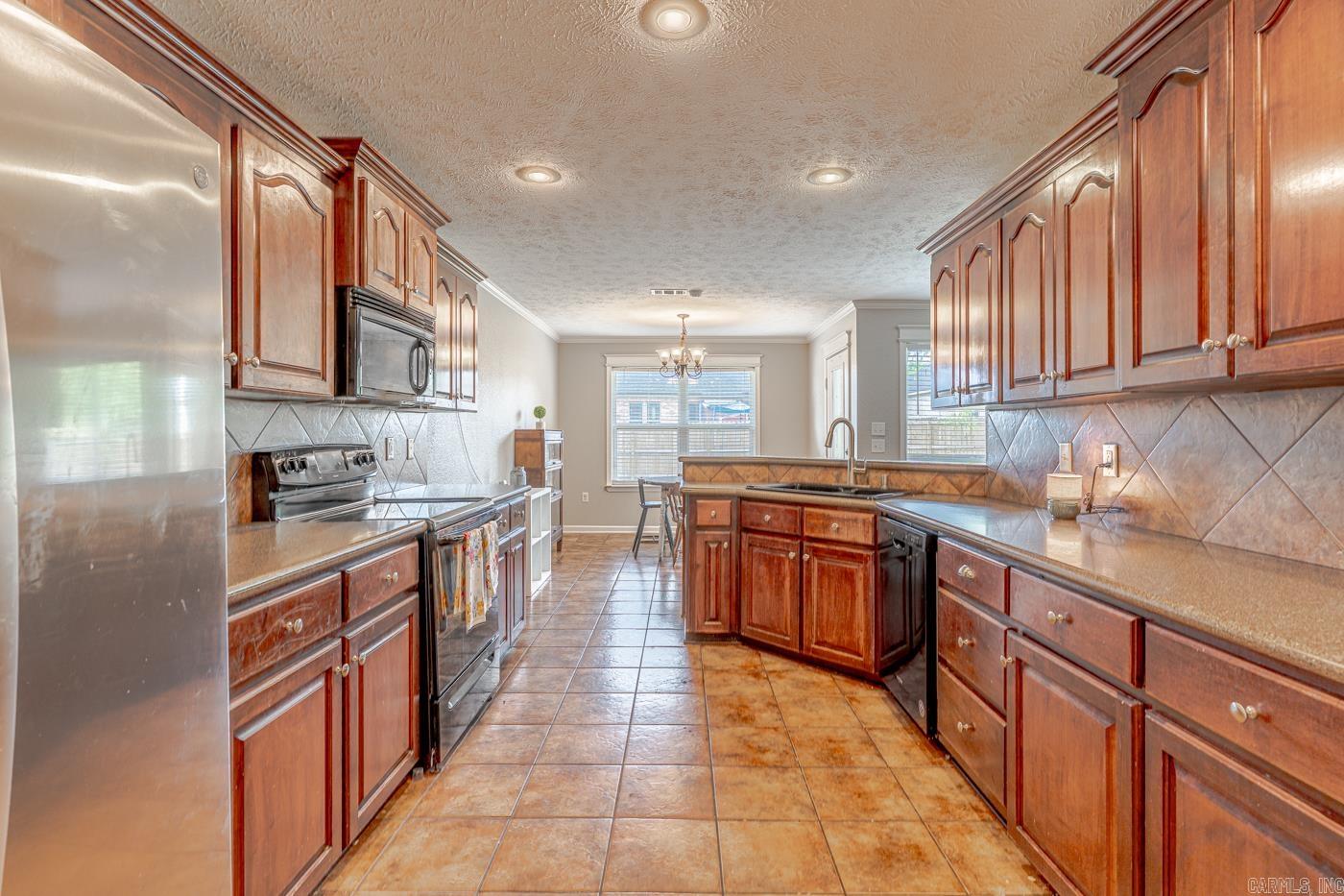 BASE MEADOWS ADDN - Residential