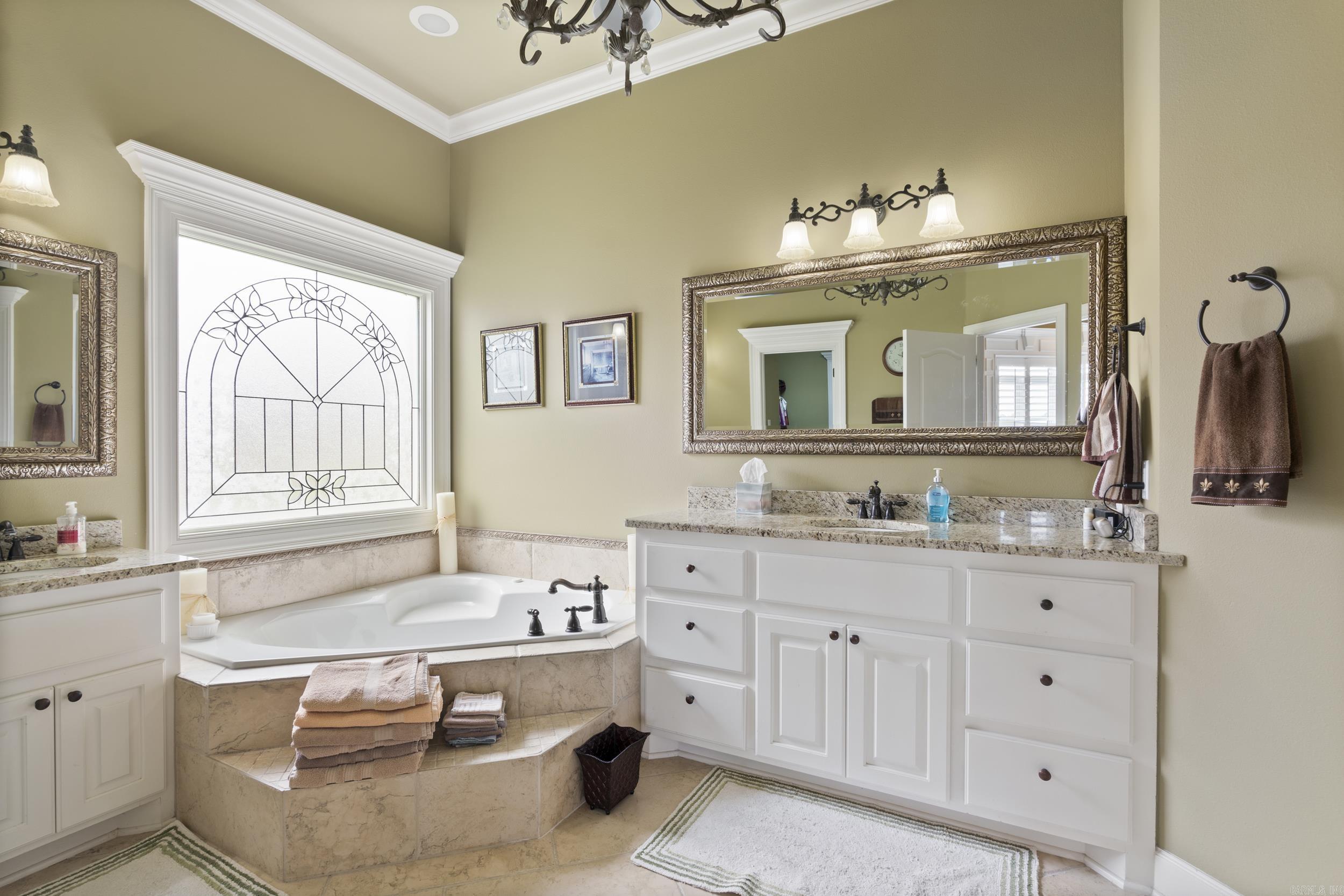 HURRICANE LAKE EST - Residential