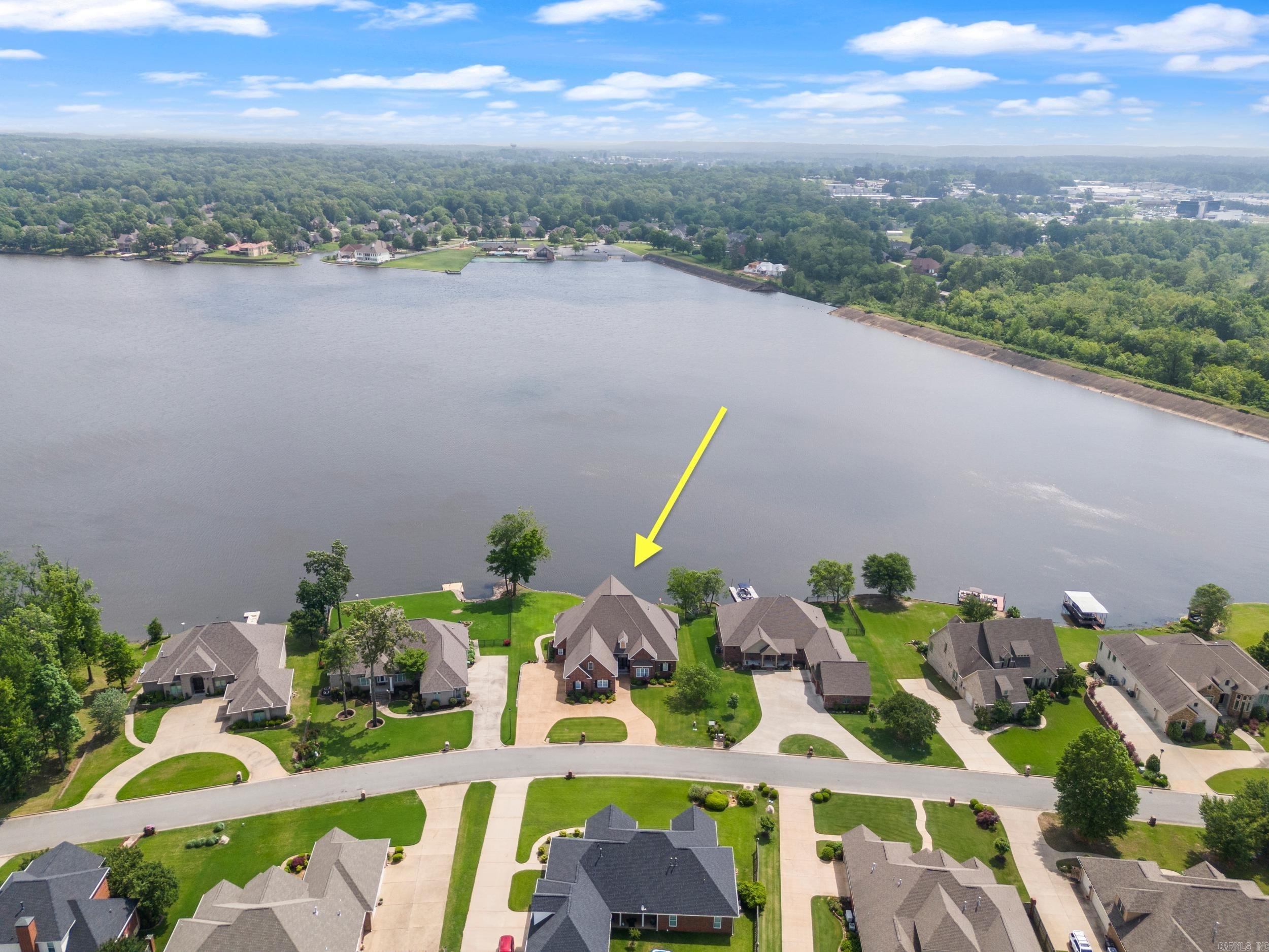 HURRICANE LAKE EST - Residential