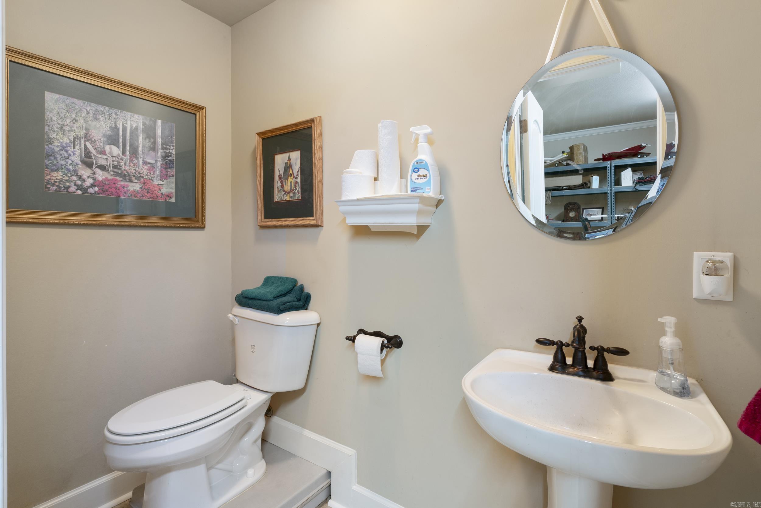 HURRICANE LAKE EST - Residential