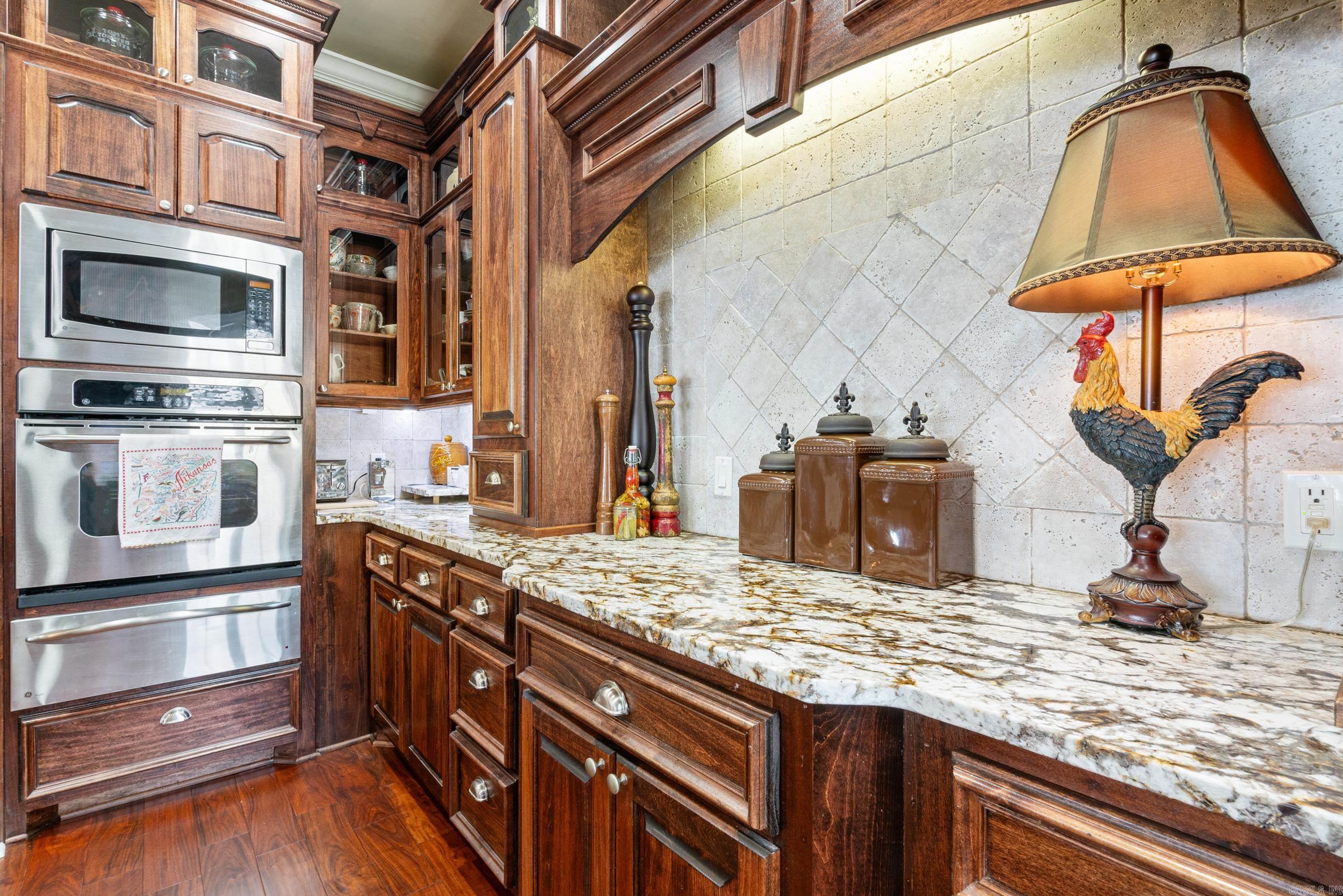 HURRICANE LAKE EST - Residential