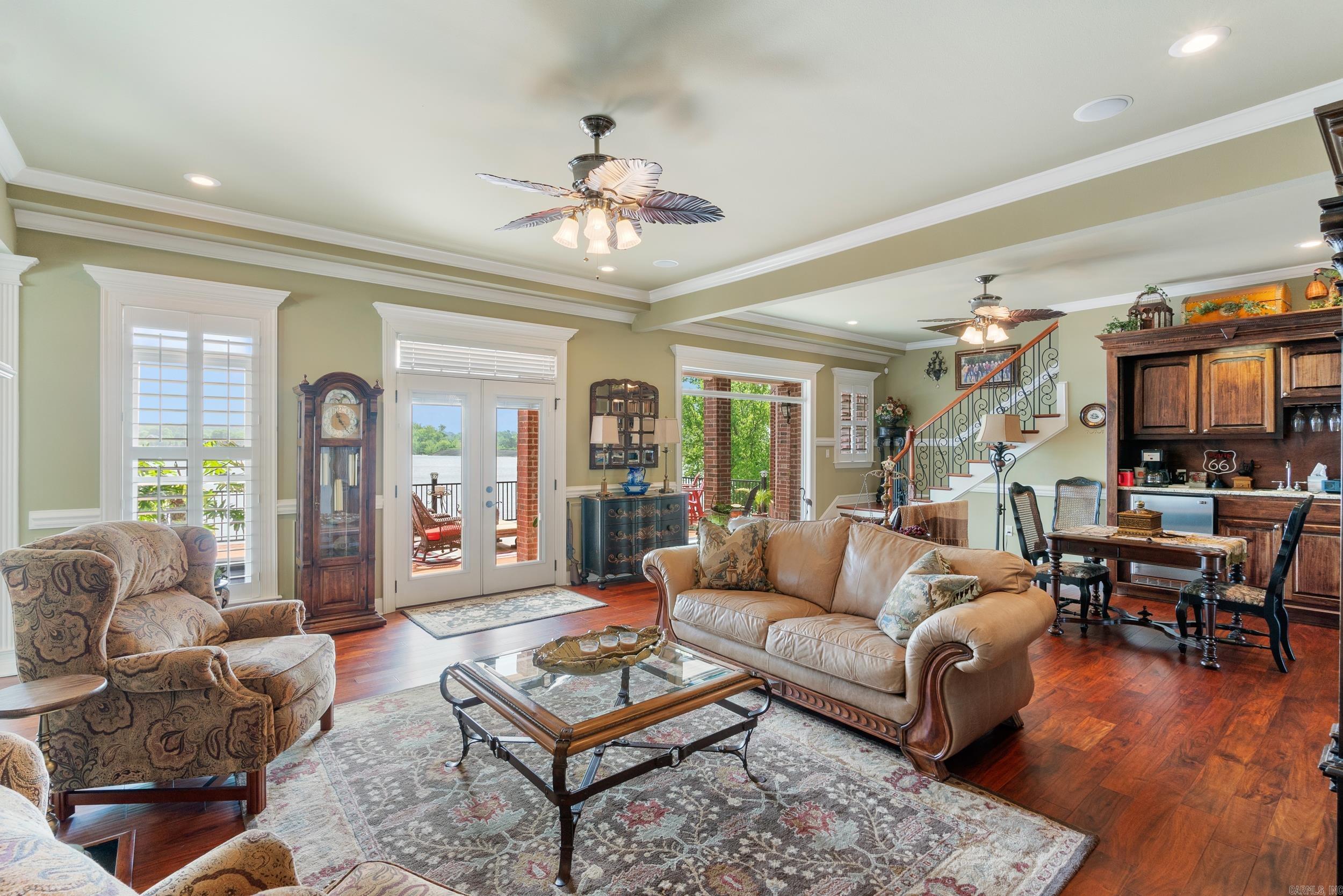 HURRICANE LAKE EST - Residential