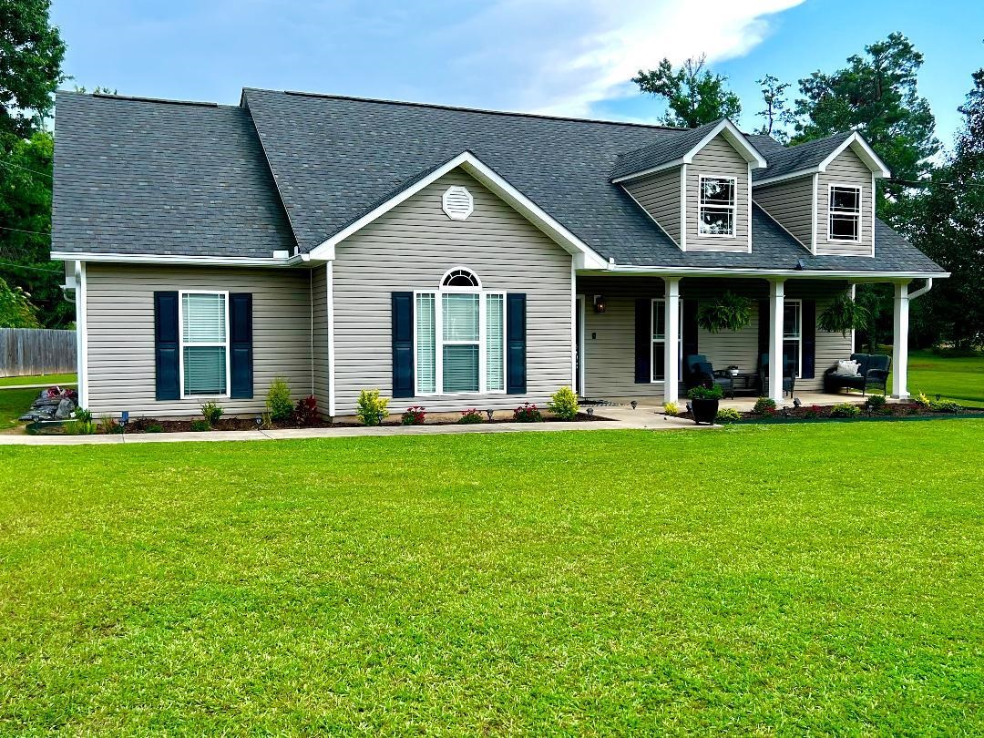 Been waiting for that perfect property to come along? This is IT! This beautiful home has an open floor plan, neutral paint, stunning wood floors, a dream kitchen and so much more! Sitting on just shy of an acre, there's plenty of room for outdoor gatherings or just sit on the back porch and relax with your ice tea while grilling. This home has it all, inside and out! Don't let this one slip away! It's sure to turn some heads!! Call us or your favorite Realtor for a showing. Pre-approved buyers only, 24 hr notice required.