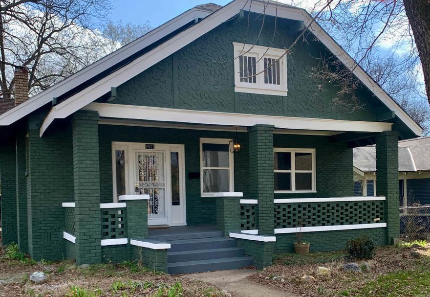 Central High Neighborhood Historic District**National Landmarks & Park**Beautiful Craftsman 4 Bed, 2 Bathroom Home**Home has original Built ins, Doors, Bathroom floors and more**High Ceilings**Quartz Countertops**New Appliances*New Light Fixtures**New Windows**New Flooring & Carpet & so much more**Conveniently located near City amenities, Public Transit, Restaurants & Shopping**Come & take a look**some work still in process**Agent please see remarks!