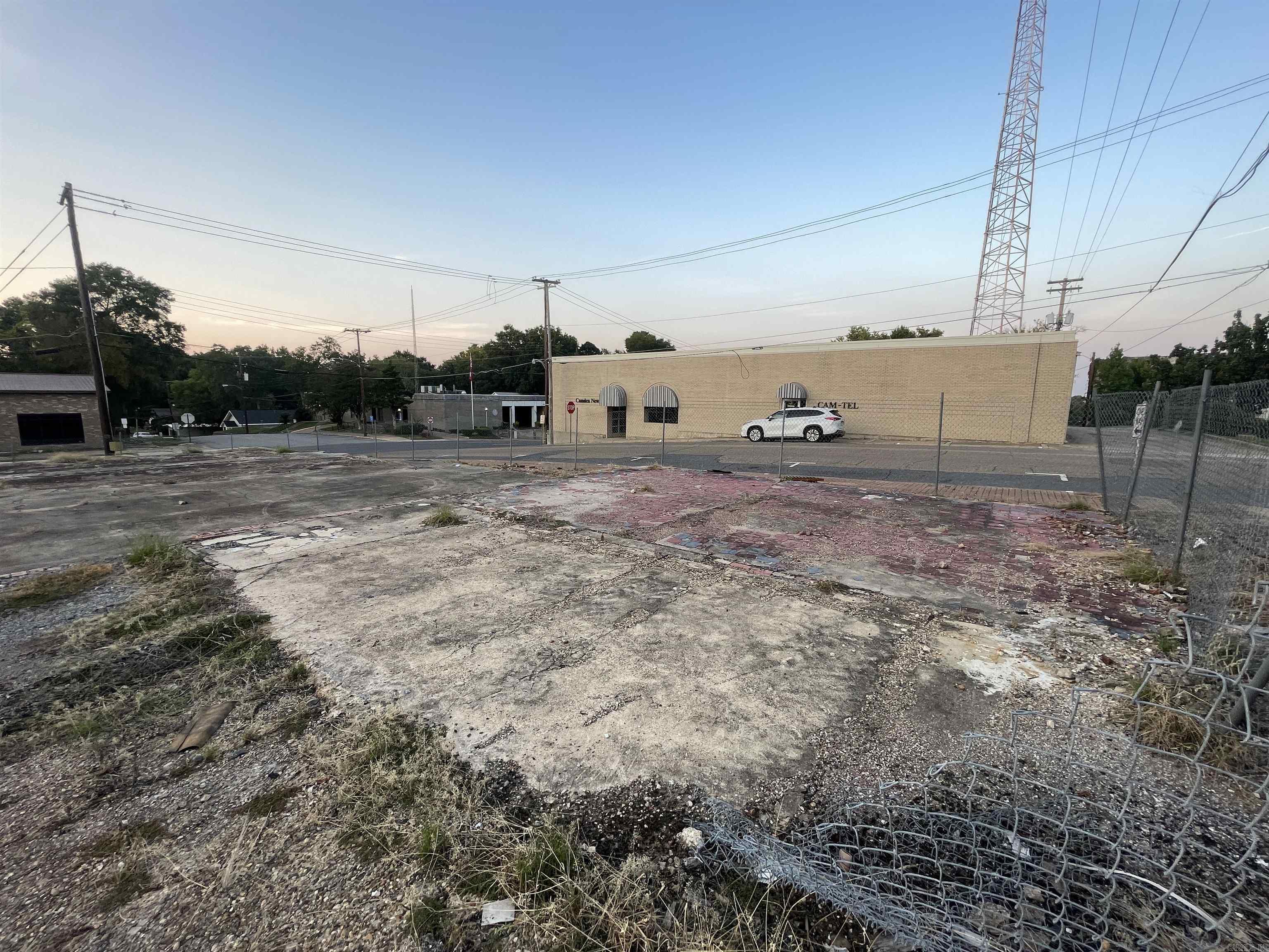 W L BRADLEY ADDN - Commercial Sale