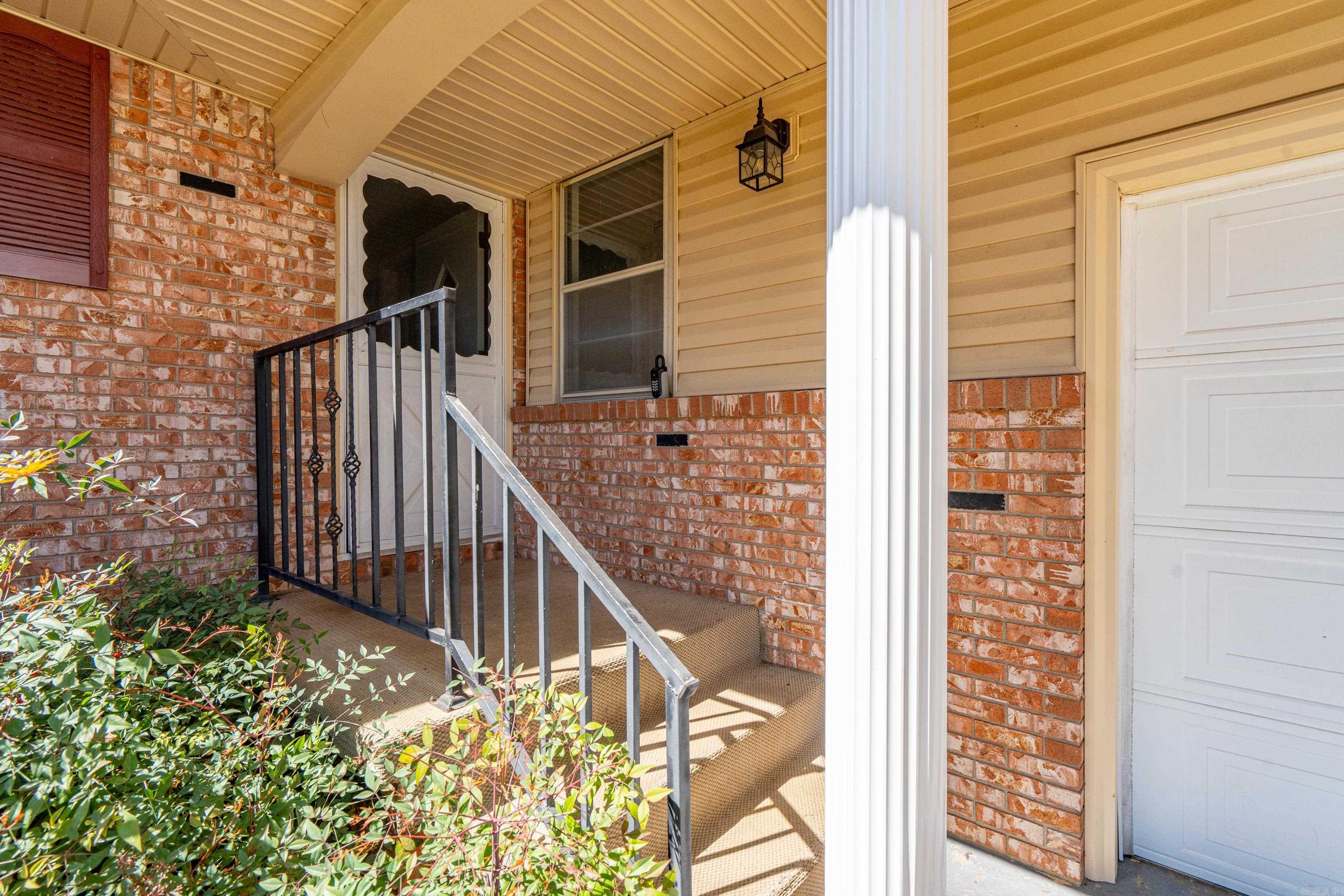 WOODCREST - Residential