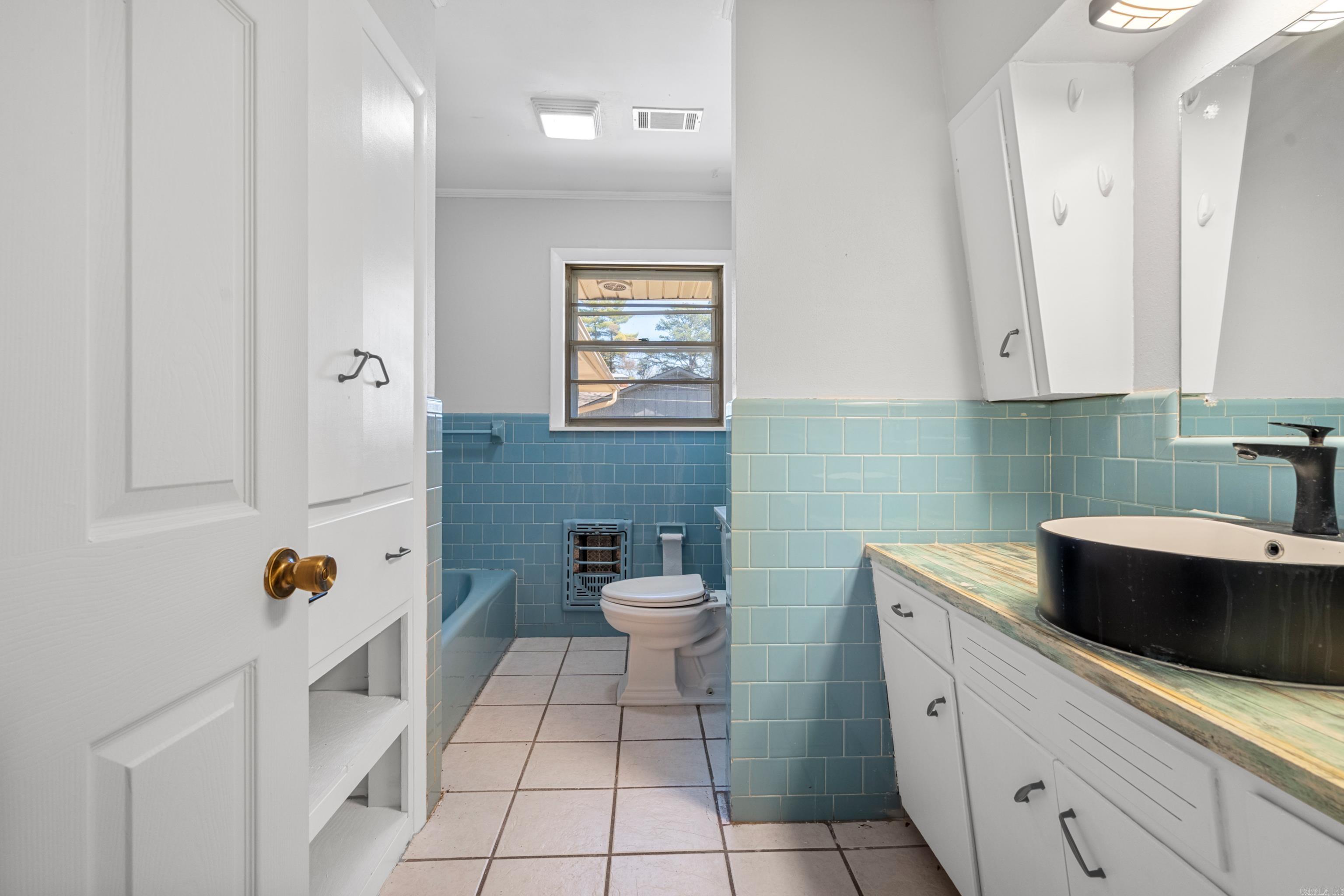 WOODCREST - Residential